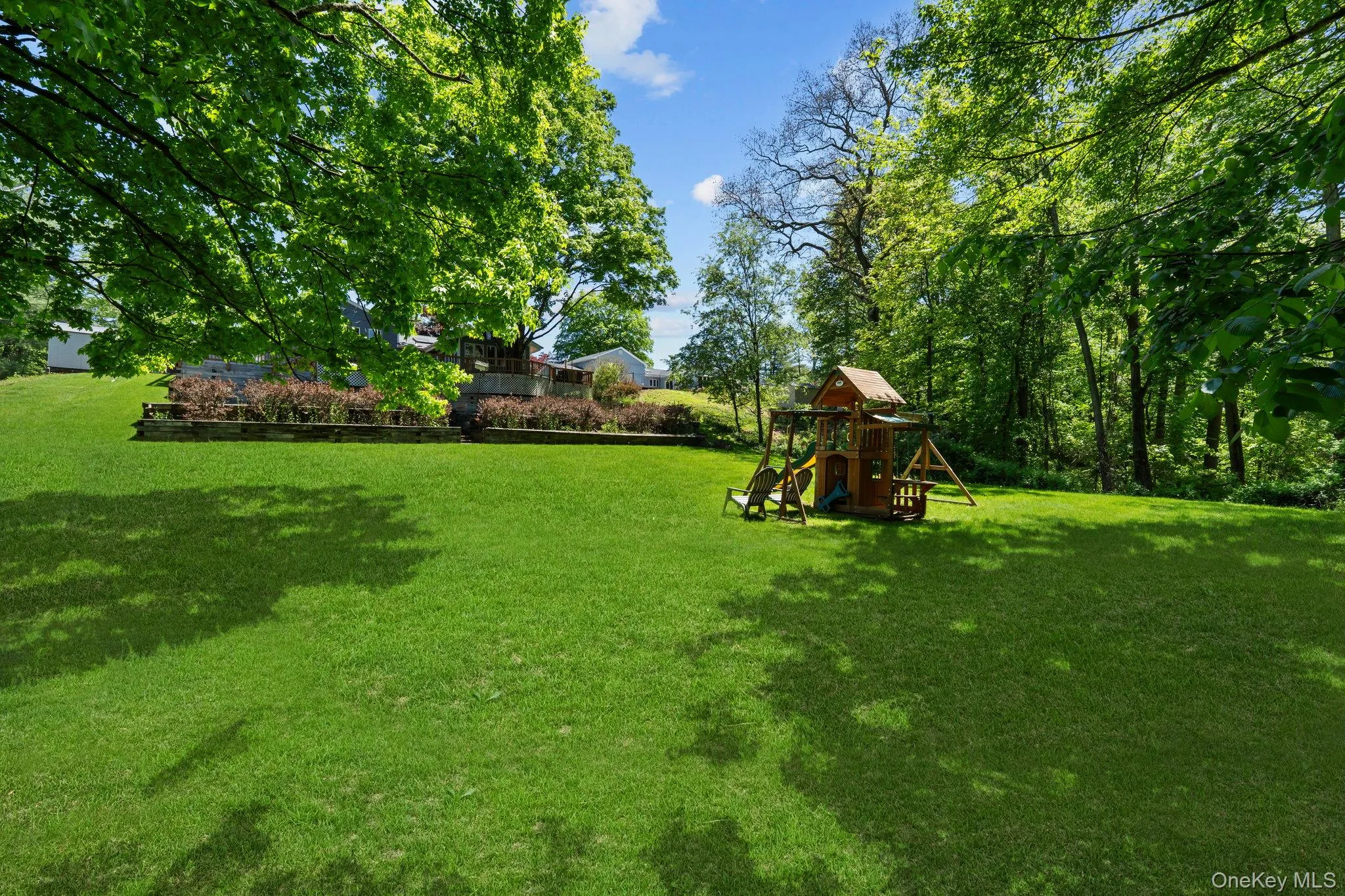 2463 Pine Grove Court, Yorktown, NY, 3 Bedrooms Bedrooms, 7 Rooms Rooms,1 BathroomBathrooms,Residential,For Rent,Pine Grove,0,1008437 2463 Pine Grove Court, Yorktown, NY, 3 Bedrooms Bedrooms, 7 Rooms Rooms,1 BathroomBathrooms,Residential,For Rent,Pine Grove,0,1008437