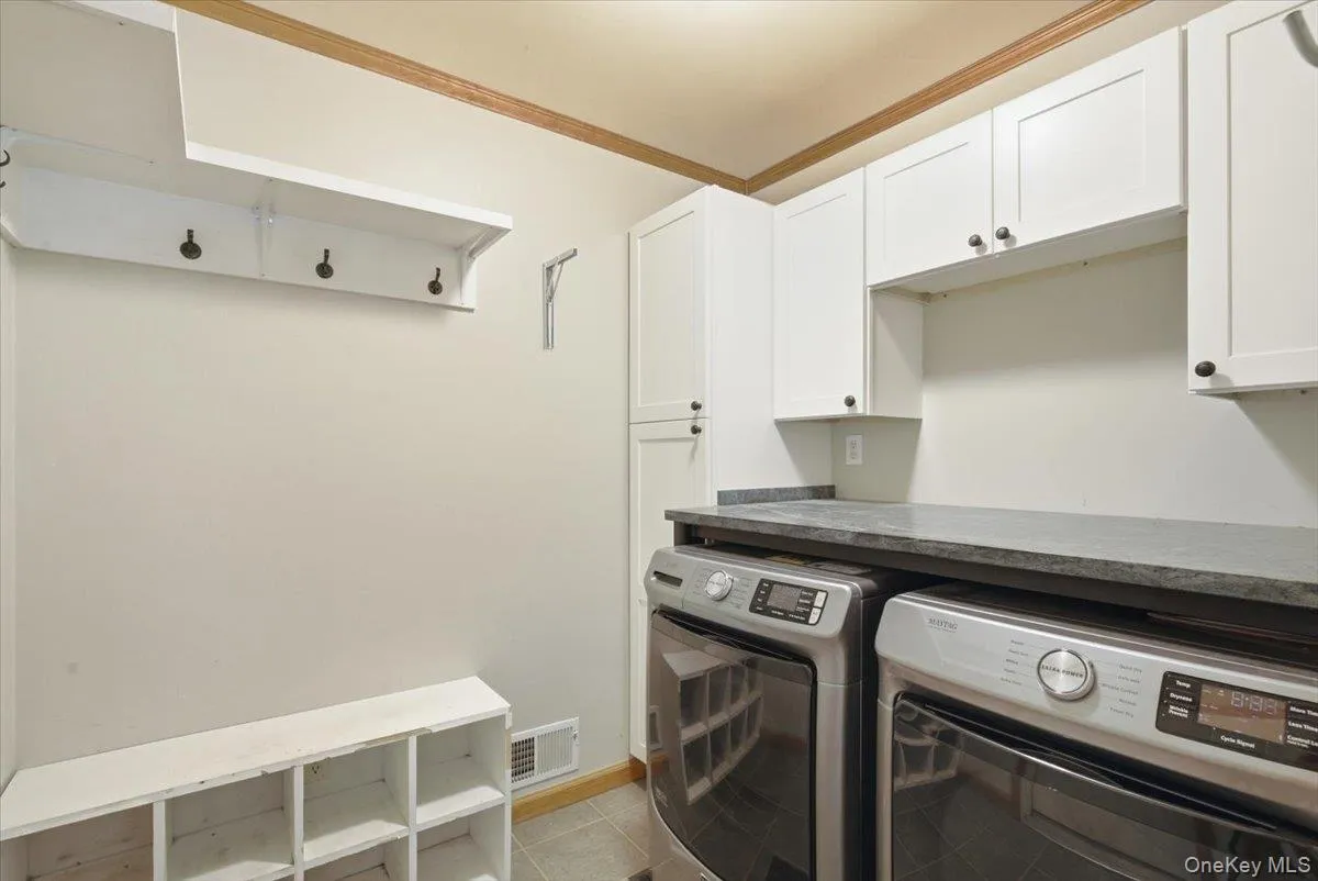 182 Red Rock Road, Cairo, NY, 4 Bedrooms Bedrooms, 7 Rooms Rooms,2 BathroomsBathrooms,Residential,For Rent,Red Rock,0,1008439 182 Red Rock Road, Cairo, NY, 4 Bedrooms Bedrooms, 7 Rooms Rooms,2 BathroomsBathrooms,Residential,For Rent,Red Rock,0,1008439