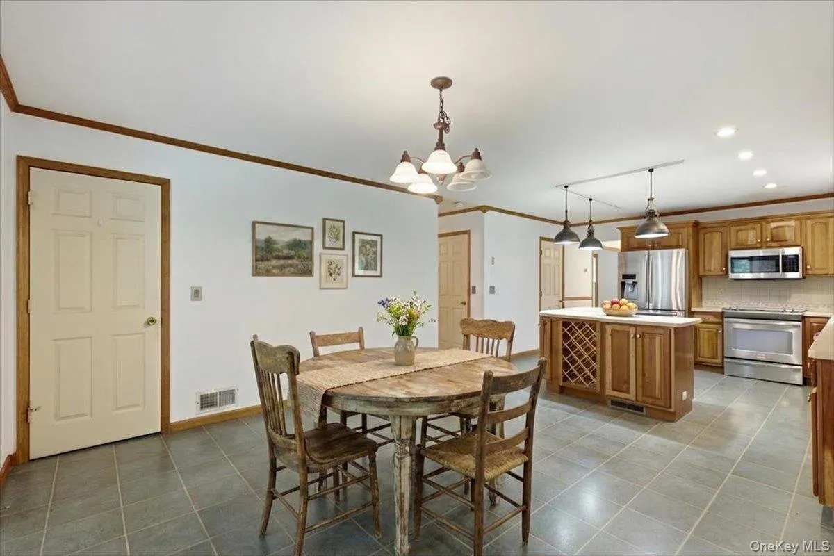 182 Red Rock Road, Cairo, NY, 4 Bedrooms Bedrooms, 7 Rooms Rooms,2 BathroomsBathrooms,Residential,For Rent,Red Rock,0,1008439 182 Red Rock Road, Cairo, NY, 4 Bedrooms Bedrooms, 7 Rooms Rooms,2 BathroomsBathrooms,Residential,For Rent,Red Rock,0,1008439