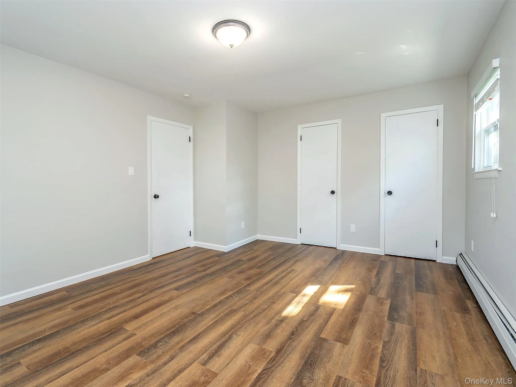 80 Maxwell Avenue, Oyster Bay, NY, 3 Bedrooms Bedrooms, 5 Rooms Rooms,1 BathroomBathrooms,Residential Lease,For Rent,Maxwell,0,1008442 80 Maxwell Avenue, Oyster Bay, NY, 3 Bedrooms Bedrooms, 5 Rooms Rooms,1 BathroomBathrooms,Residential Lease,For Rent,Maxwell,0,1008442
