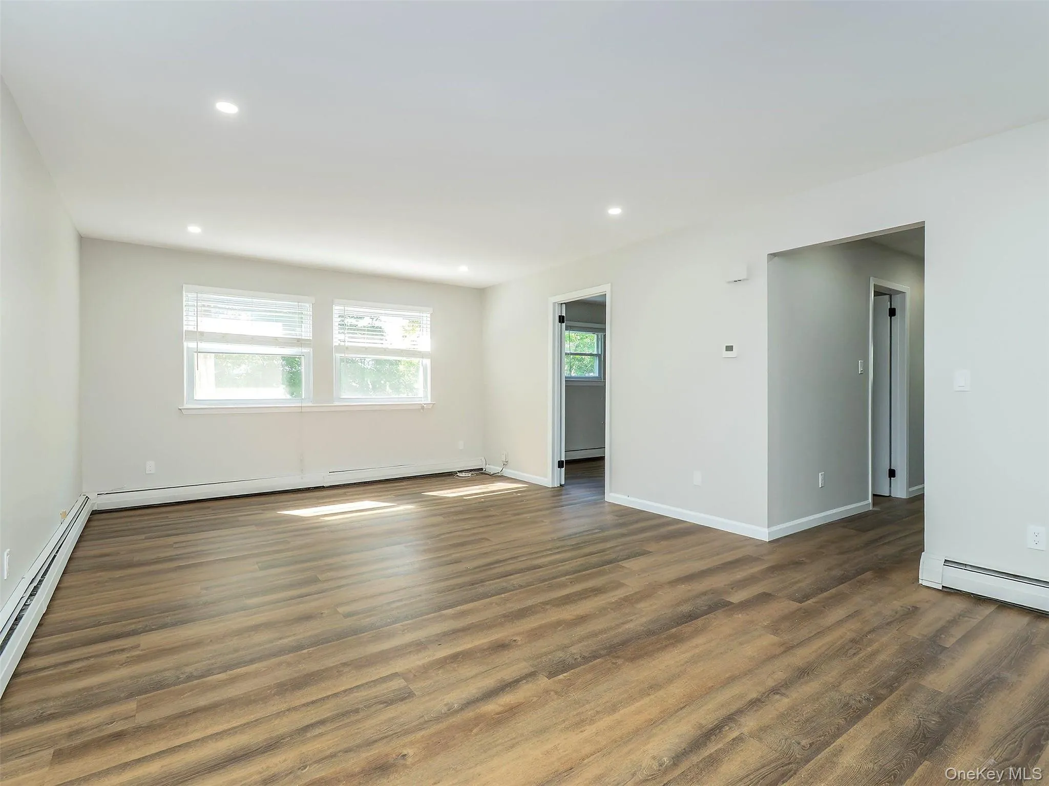 80 Maxwell Avenue, Oyster Bay, NY, 3 Bedrooms Bedrooms, 5 Rooms Rooms,1 BathroomBathrooms,Residential Lease,For Rent,Maxwell,0,1008442 80 Maxwell Avenue, Oyster Bay, NY, 3 Bedrooms Bedrooms, 5 Rooms Rooms,1 BathroomBathrooms,Residential Lease,For Rent,Maxwell,0,1008442
