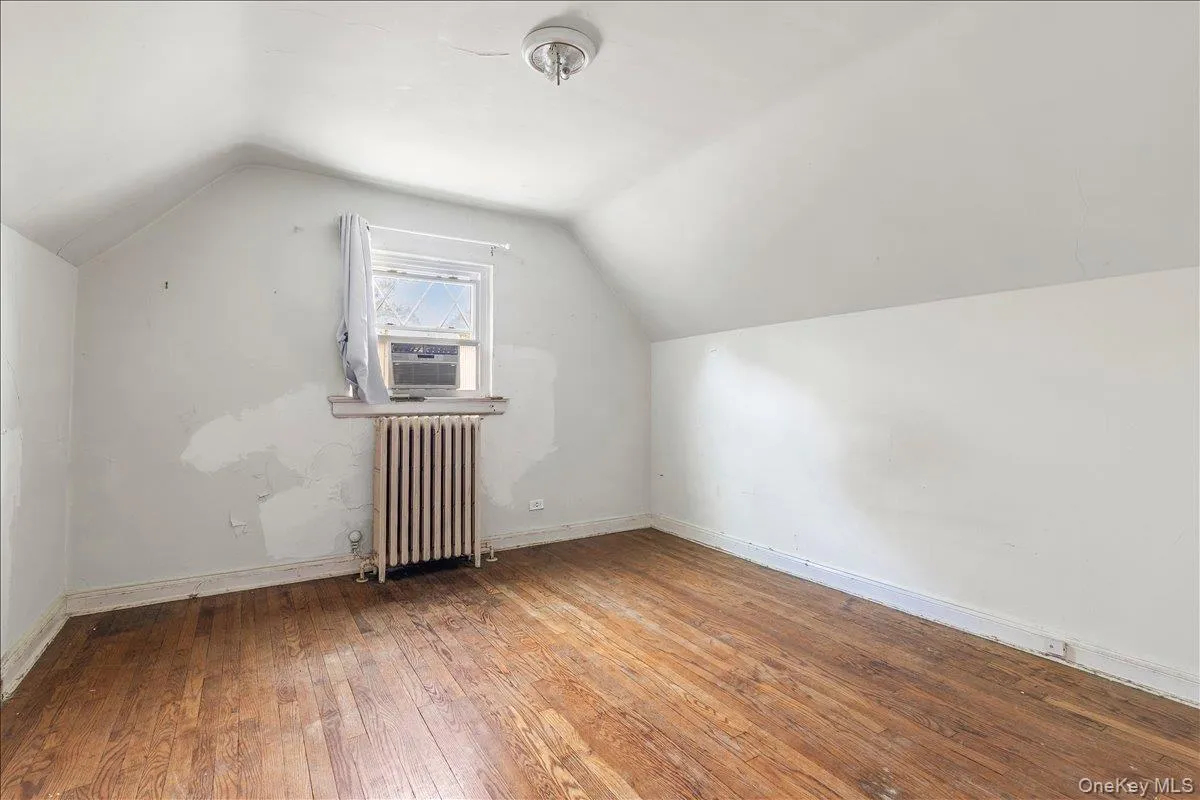 56 Northfield Road, New Rochelle, NY, 4 Bedrooms Bedrooms, 11 Rooms Rooms,3 BathroomsBathrooms,Residential,For Rent,Northfield,0,1008446 56 Northfield Road, New Rochelle, NY, 4 Bedrooms Bedrooms, 11 Rooms Rooms,3 BathroomsBathrooms,Residential,For Rent,Northfield,0,1008446