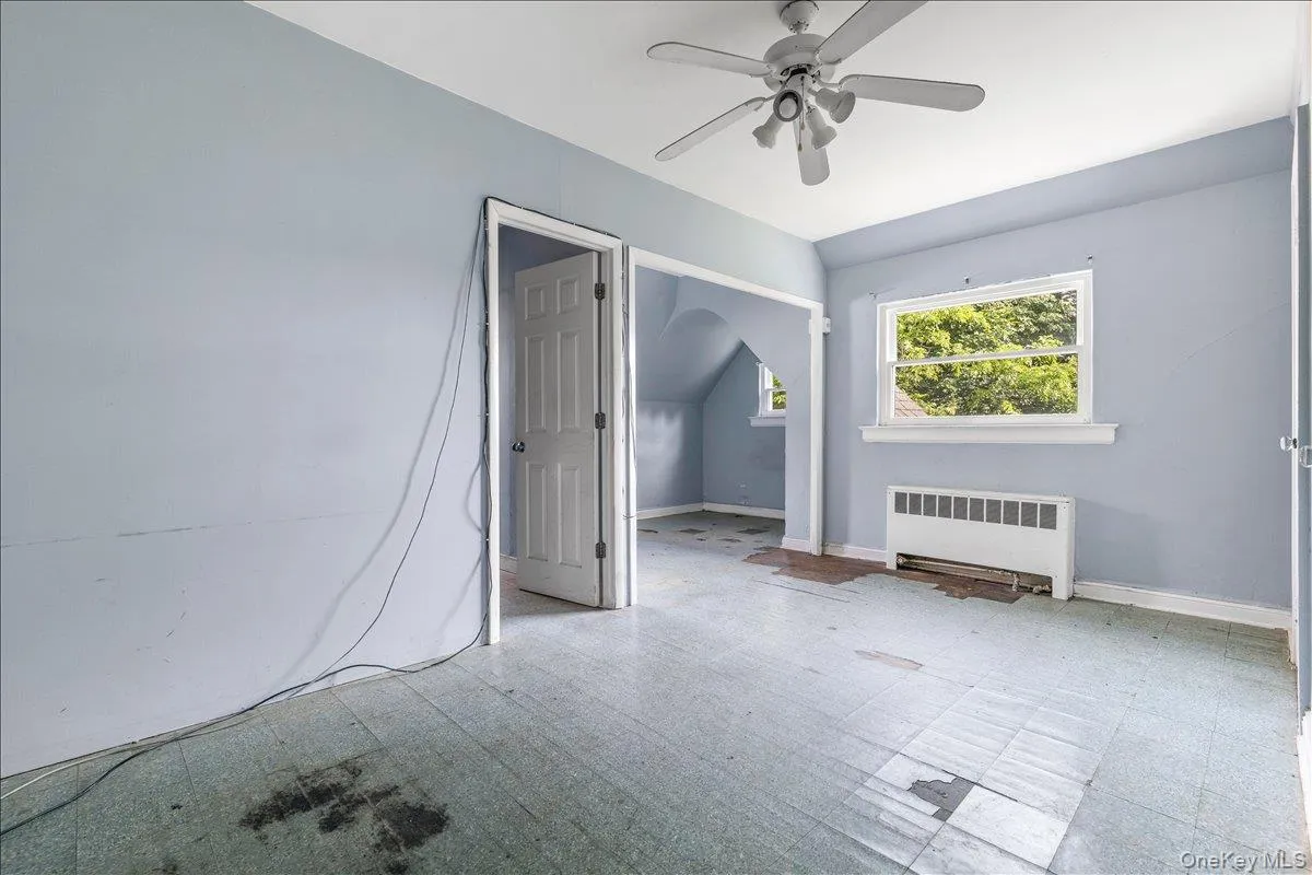 56 Northfield Road, New Rochelle, NY, 4 Bedrooms Bedrooms, 11 Rooms Rooms,3 BathroomsBathrooms,Residential,For Rent,Northfield,0,1008446 56 Northfield Road, New Rochelle, NY, 4 Bedrooms Bedrooms, 11 Rooms Rooms,3 BathroomsBathrooms,Residential,For Rent,Northfield,0,1008446