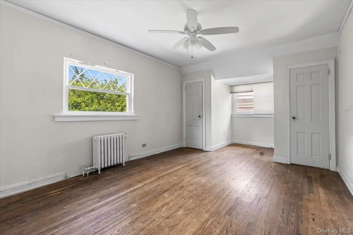56 Northfield Road, New Rochelle, NY, 4 Bedrooms Bedrooms, 11 Rooms Rooms,3 BathroomsBathrooms,Residential,For Rent,Northfield,0,1008446 56 Northfield Road, New Rochelle, NY, 4 Bedrooms Bedrooms, 11 Rooms Rooms,3 BathroomsBathrooms,Residential,For Rent,Northfield,0,1008446