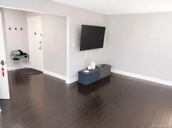 83-83 118th Street, New York, NY, 1 Bedroom Bedrooms, 3 Rooms Rooms,1 BathroomBathrooms,Residential,For Rent,118th,0,1008448 83-83 118th Street, New York, NY, 1 Bedroom Bedrooms, 3 Rooms Rooms,1 BathroomBathrooms,Residential,For Rent,118th,0,1008448