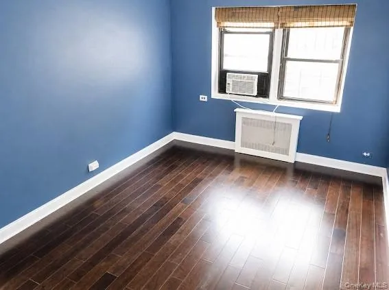 83-83 118th Street, New York, NY, 1 Bedroom Bedrooms, 3 Rooms Rooms,1 BathroomBathrooms,Residential,For Rent,118th,0,1008448 83-83 118th Street, New York, NY, 1 Bedroom Bedrooms, 3 Rooms Rooms,1 BathroomBathrooms,Residential,For Rent,118th,0,1008448