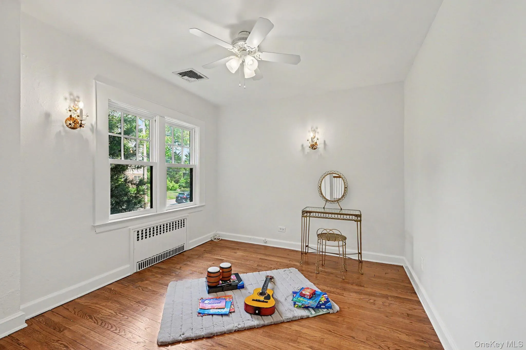 18 Fenimore Drive, Harrison, NY, 4 Bedrooms Bedrooms, 10 Rooms Rooms,3 BathroomsBathrooms,Residential,For Rent,Fenimore,0,1008450 18 Fenimore Drive, Harrison, NY, 4 Bedrooms Bedrooms, 10 Rooms Rooms,3 BathroomsBathrooms,Residential,For Rent,Fenimore,0,1008450