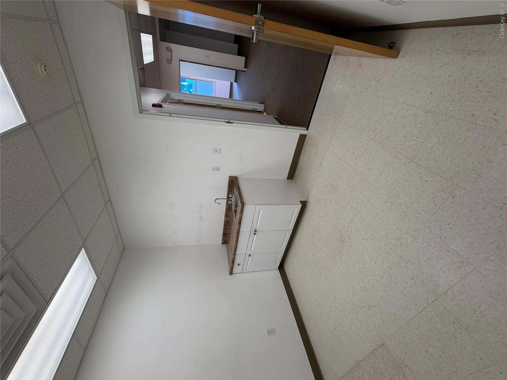 265 Highland Avenue, Orangetown, NY, ,Commercial Lease,For Rent,Highland,0,1008467 265 Highland Avenue, Orangetown, NY, ,Commercial Lease,For Rent,Highland,0,1008467