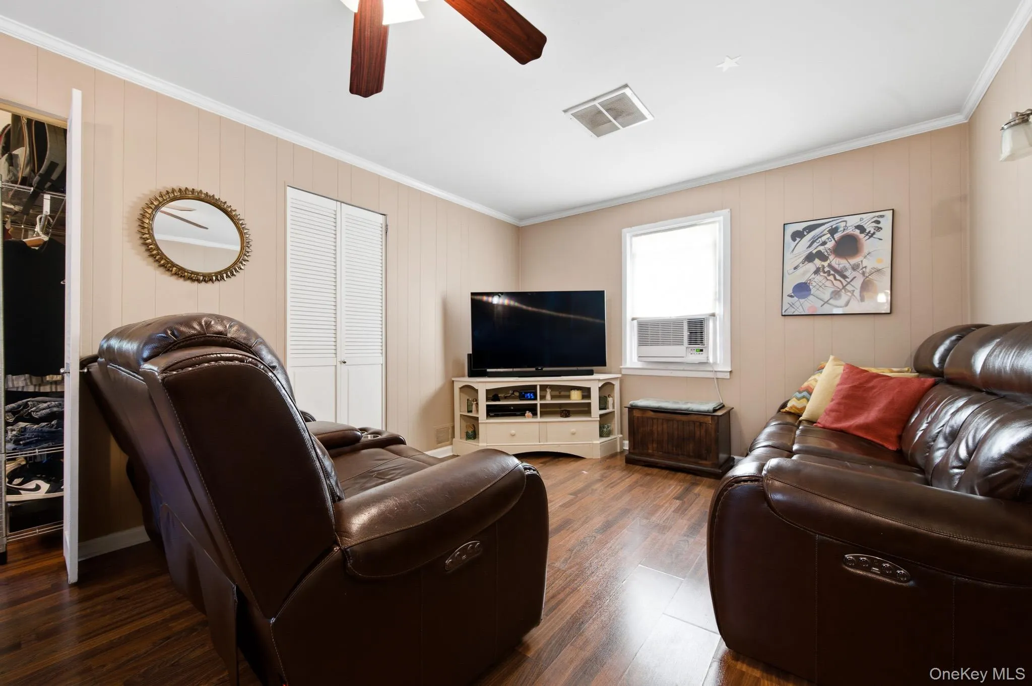 76 Hanrahan Avenue, Brookhaven, NY, 3 Bedrooms Bedrooms, 5 Rooms Rooms,1 BathroomBathrooms,Residential,For Rent,Hanrahan,0,KEY1008470 76 Hanrahan Avenue, Brookhaven, NY, 3 Bedrooms Bedrooms, 5 Rooms Rooms,1 BathroomBathrooms,Residential,For Rent,Hanrahan,0,KEY1008470