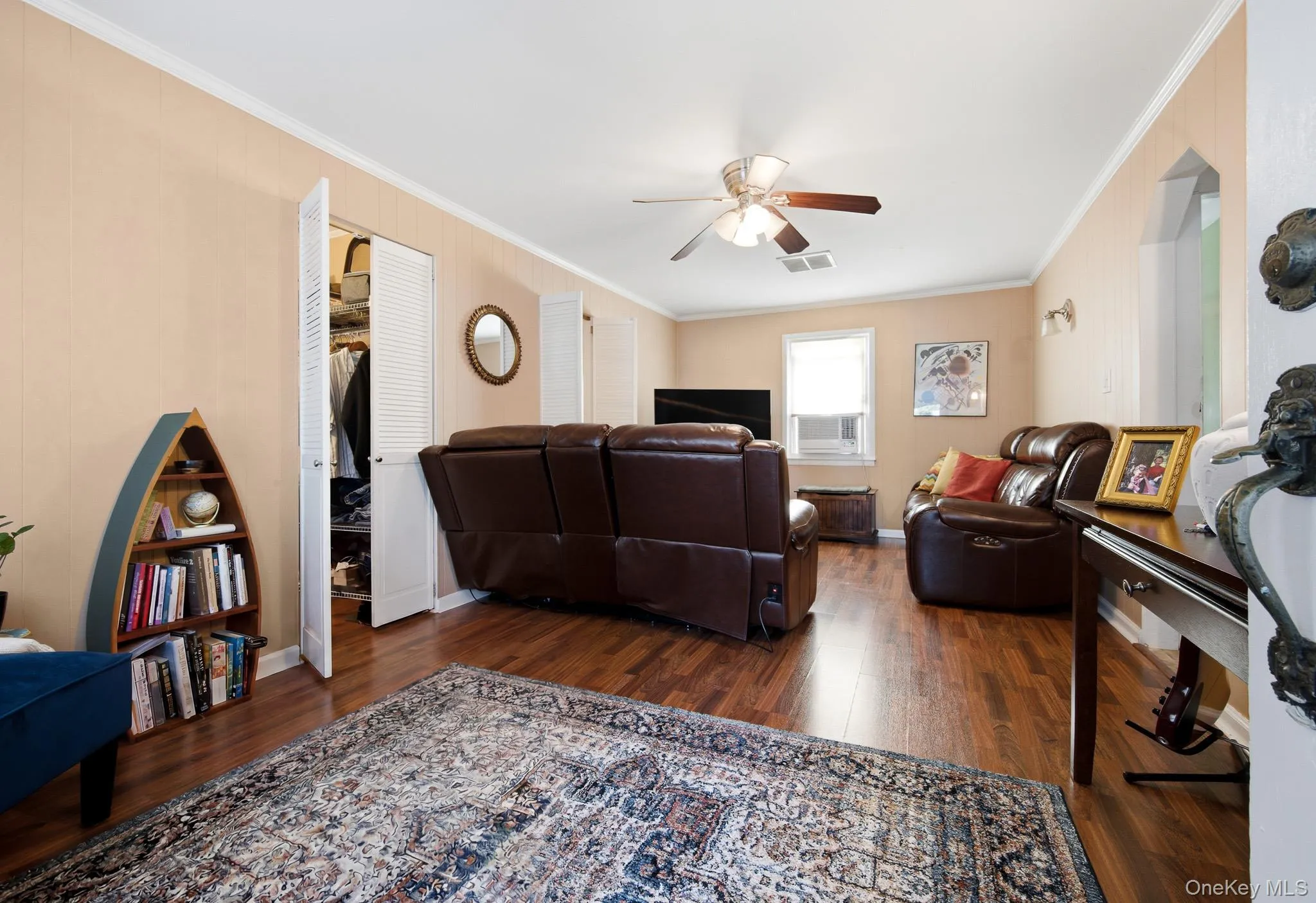 76 Hanrahan Avenue, Brookhaven, NY, 3 Bedrooms Bedrooms, 5 Rooms Rooms,1 BathroomBathrooms,Residential,For Rent,Hanrahan,0,KEY1008470 76 Hanrahan Avenue, Brookhaven, NY, 3 Bedrooms Bedrooms, 5 Rooms Rooms,1 BathroomBathrooms,Residential,For Rent,Hanrahan,0,KEY1008470