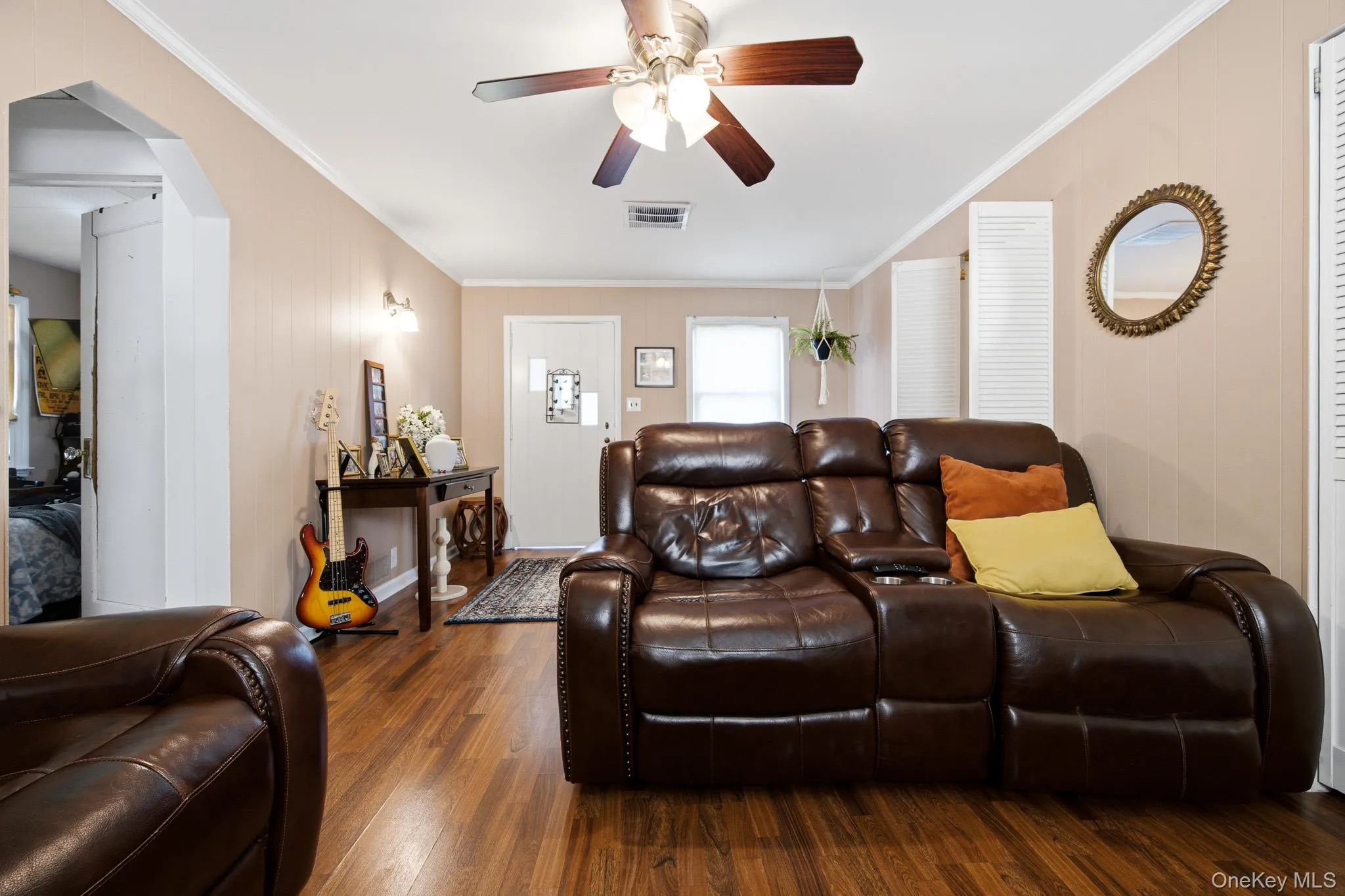 76 Hanrahan Avenue, Brookhaven, NY, 3 Bedrooms Bedrooms, 5 Rooms Rooms,1 BathroomBathrooms,Residential,For Rent,Hanrahan,0,KEY1008470 76 Hanrahan Avenue, Brookhaven, NY, 3 Bedrooms Bedrooms, 5 Rooms Rooms,1 BathroomBathrooms,Residential,For Rent,Hanrahan,0,KEY1008470