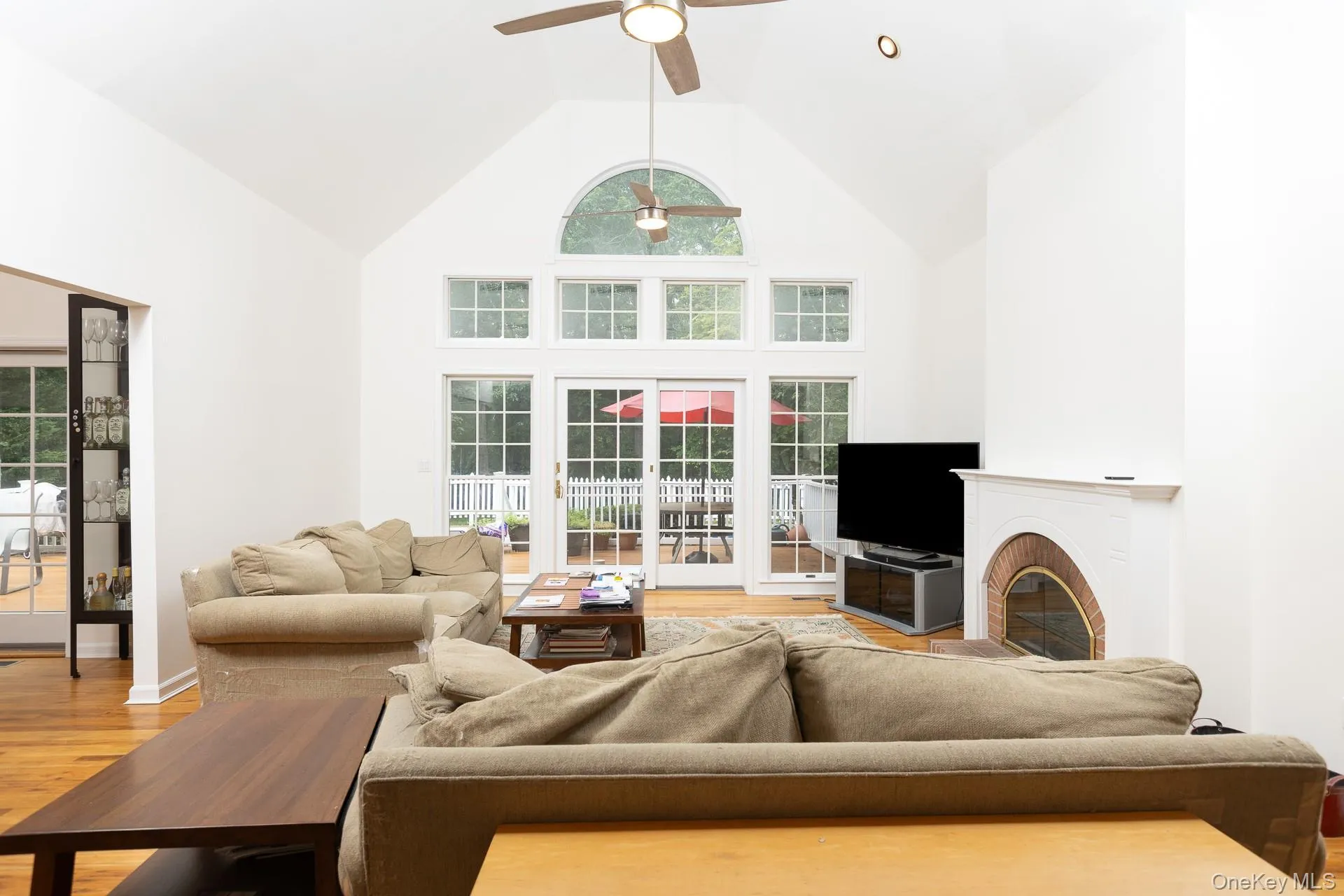 33 Windwood Court, Southampton, NY, 3 Bedrooms Bedrooms, 7 Rooms Rooms,2 BathroomsBathrooms,Residential,For Rent,Windwood,0,KEY1008472 33 Windwood Court, Southampton, NY, 3 Bedrooms Bedrooms, 7 Rooms Rooms,2 BathroomsBathrooms,Residential,For Rent,Windwood,0,KEY1008472
