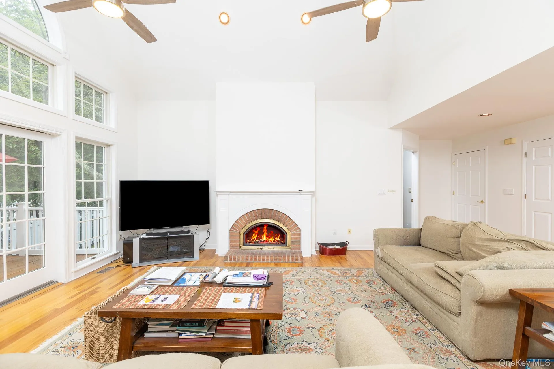 33 Windwood Court, Southampton, NY, 3 Bedrooms Bedrooms, 7 Rooms Rooms,2 BathroomsBathrooms,Residential,For Rent,Windwood,0,KEY1008472 33 Windwood Court, Southampton, NY, 3 Bedrooms Bedrooms, 7 Rooms Rooms,2 BathroomsBathrooms,Residential,For Rent,Windwood,0,KEY1008472