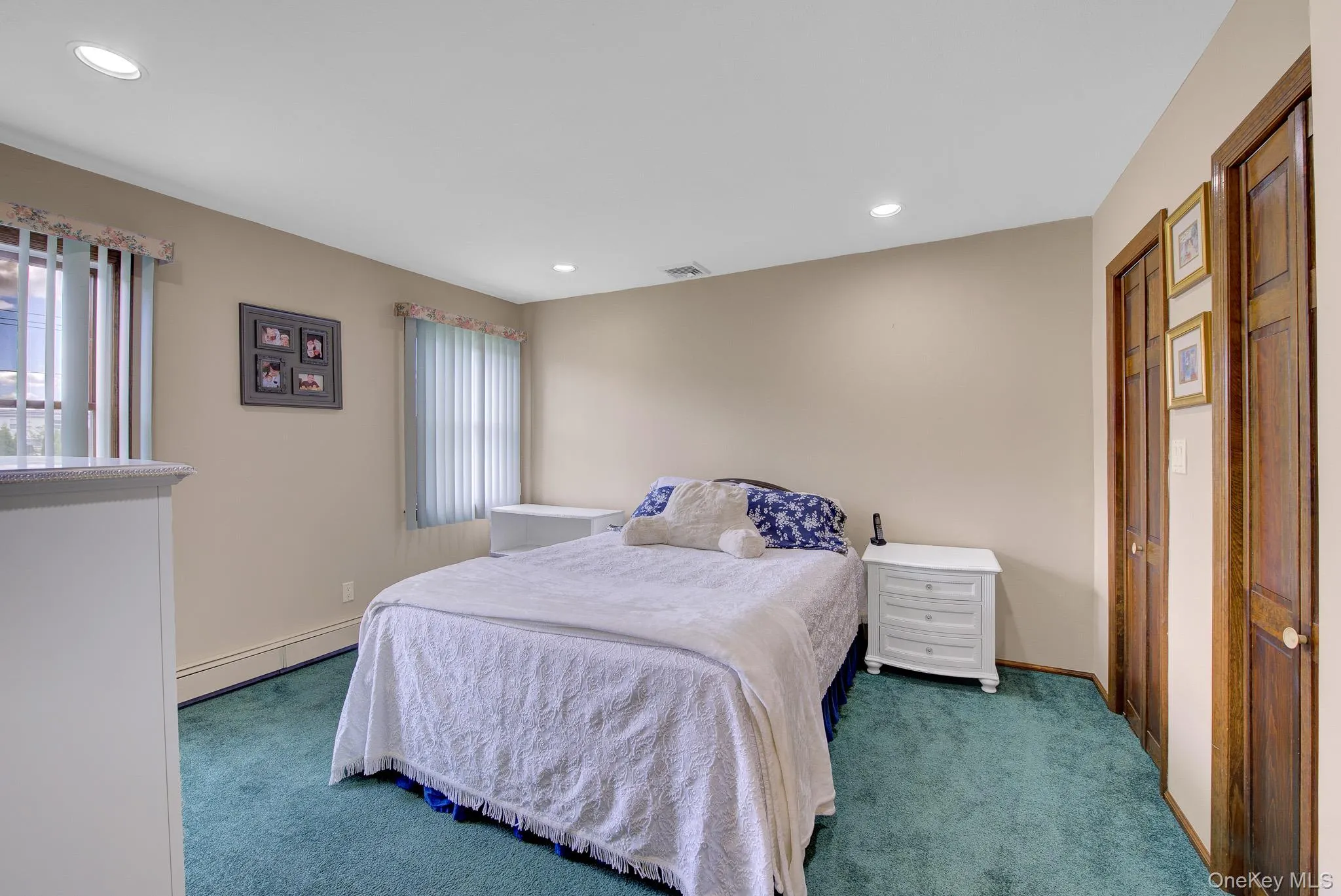 312 Eastlake Avenue, Oyster Bay, NY, 3 Bedrooms Bedrooms, 7 Rooms Rooms,2 BathroomsBathrooms,Residential,For Rent,Eastlake,0,1008478 312 Eastlake Avenue, Oyster Bay, NY, 3 Bedrooms Bedrooms, 7 Rooms Rooms,2 BathroomsBathrooms,Residential,For Rent,Eastlake,0,1008478