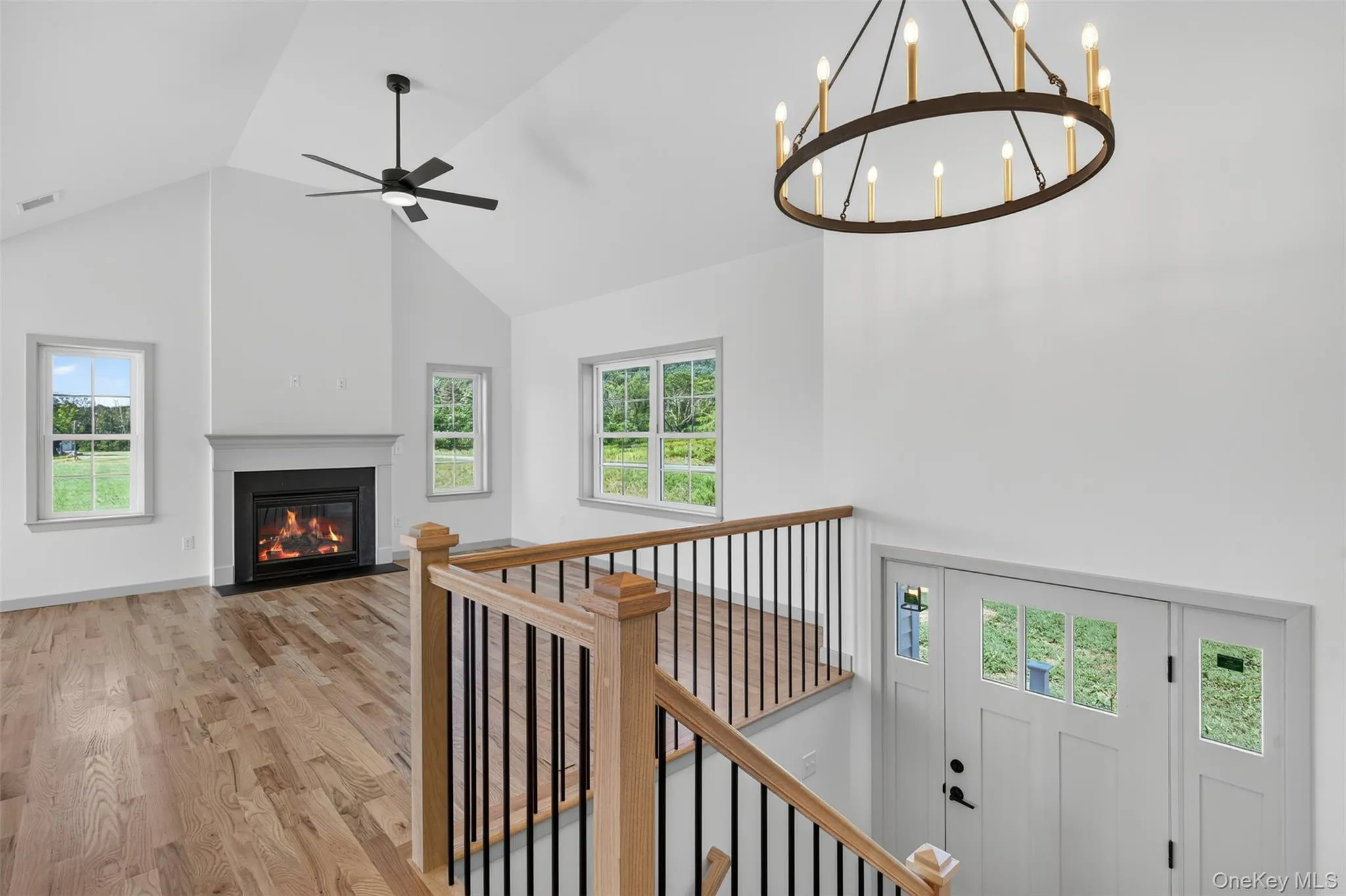 Representative model of recent build shown. Features, finishes, elevations and available options may be customized through the builder. Representative model of recent build shown. Features, finishes, elevations and available options may be customized through the builder.