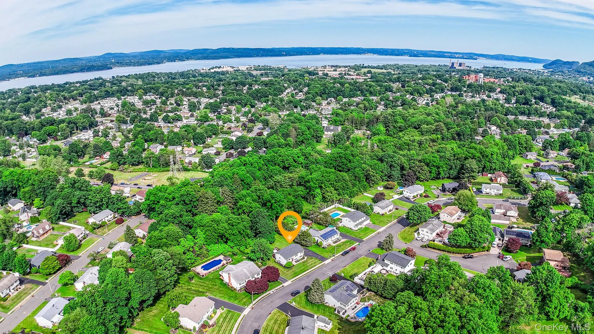 13 Pine Drive, Stony Point, NY, 4 Bedrooms Bedrooms, 7 Rooms Rooms,1 BathroomBathrooms,Residential,For Rent,Pine,0,1008483 13 Pine Drive, Stony Point, NY, 4 Bedrooms Bedrooms, 7 Rooms Rooms,1 BathroomBathrooms,Residential,For Rent,Pine,0,1008483