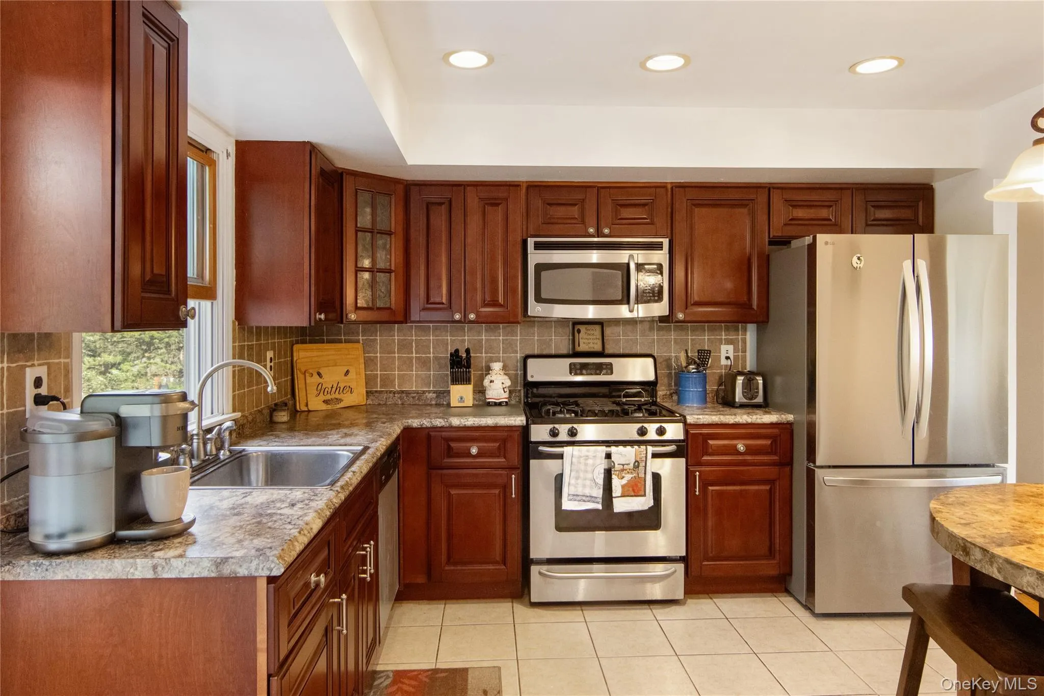 13 Pine Drive, Stony Point, NY, 4 Bedrooms Bedrooms, 7 Rooms Rooms,1 BathroomBathrooms,Residential,For Rent,Pine,0,1008483 13 Pine Drive, Stony Point, NY, 4 Bedrooms Bedrooms, 7 Rooms Rooms,1 BathroomBathrooms,Residential,For Rent,Pine,0,1008483