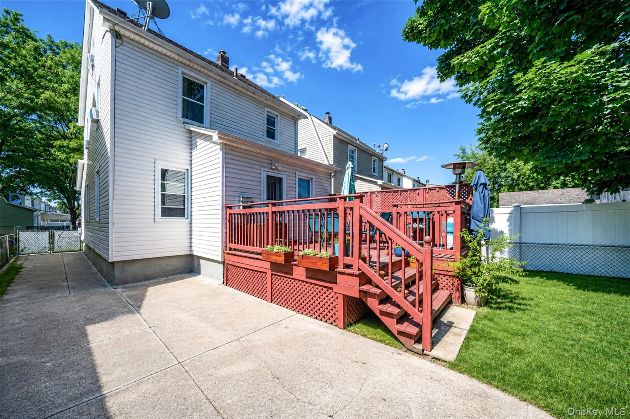 240-11 88th Avenue, New York, NY, 4 Bedrooms Bedrooms, 8 Rooms Rooms,2 BathroomsBathrooms,Residential,For Rent,88th,0,1008486 240-11 88th Avenue, New York, NY, 4 Bedrooms Bedrooms, 8 Rooms Rooms,2 BathroomsBathrooms,Residential,For Rent,88th,0,1008486