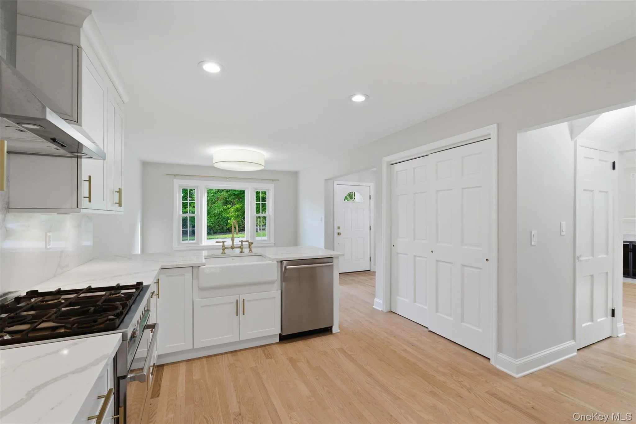 1 Bevan Place, Eastchester, NY, 3 Bedrooms Bedrooms, 7 Rooms Rooms,1 BathroomBathrooms,Residential,For Rent,Bevan,0,1008487 1 Bevan Place, Eastchester, NY, 3 Bedrooms Bedrooms, 7 Rooms Rooms,1 BathroomBathrooms,Residential,For Rent,Bevan,0,1008487