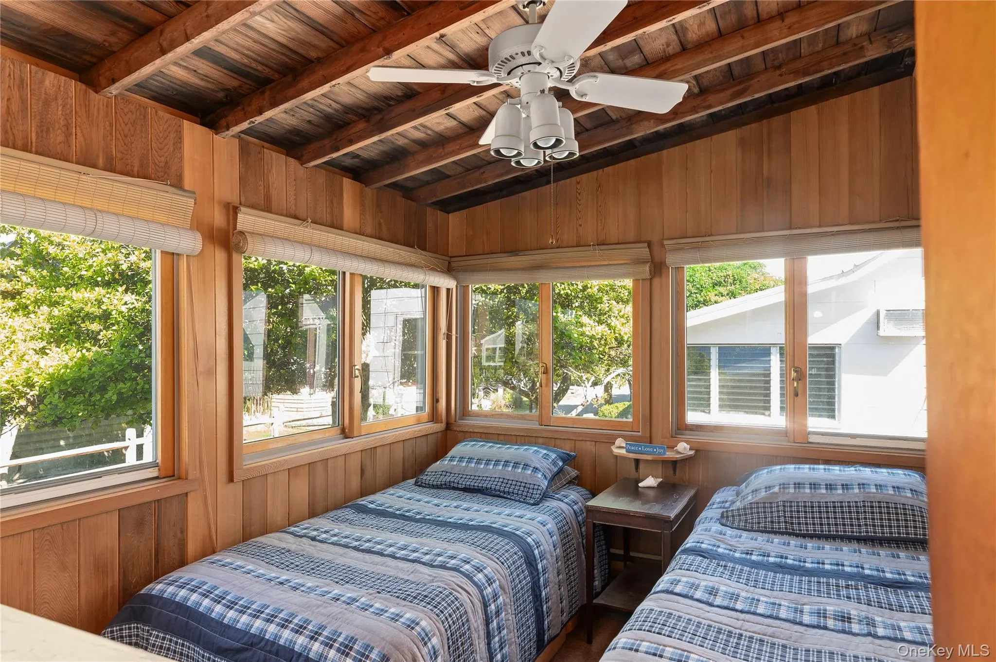 28 Ocean Road, Islip, NY, 4 Bedrooms Bedrooms, 6 Rooms Rooms,1 BathroomBathrooms,Residential,For Rent,Ocean,0,1008488 28 Ocean Road, Islip, NY, 4 Bedrooms Bedrooms, 6 Rooms Rooms,1 BathroomBathrooms,Residential,For Rent,Ocean,0,1008488