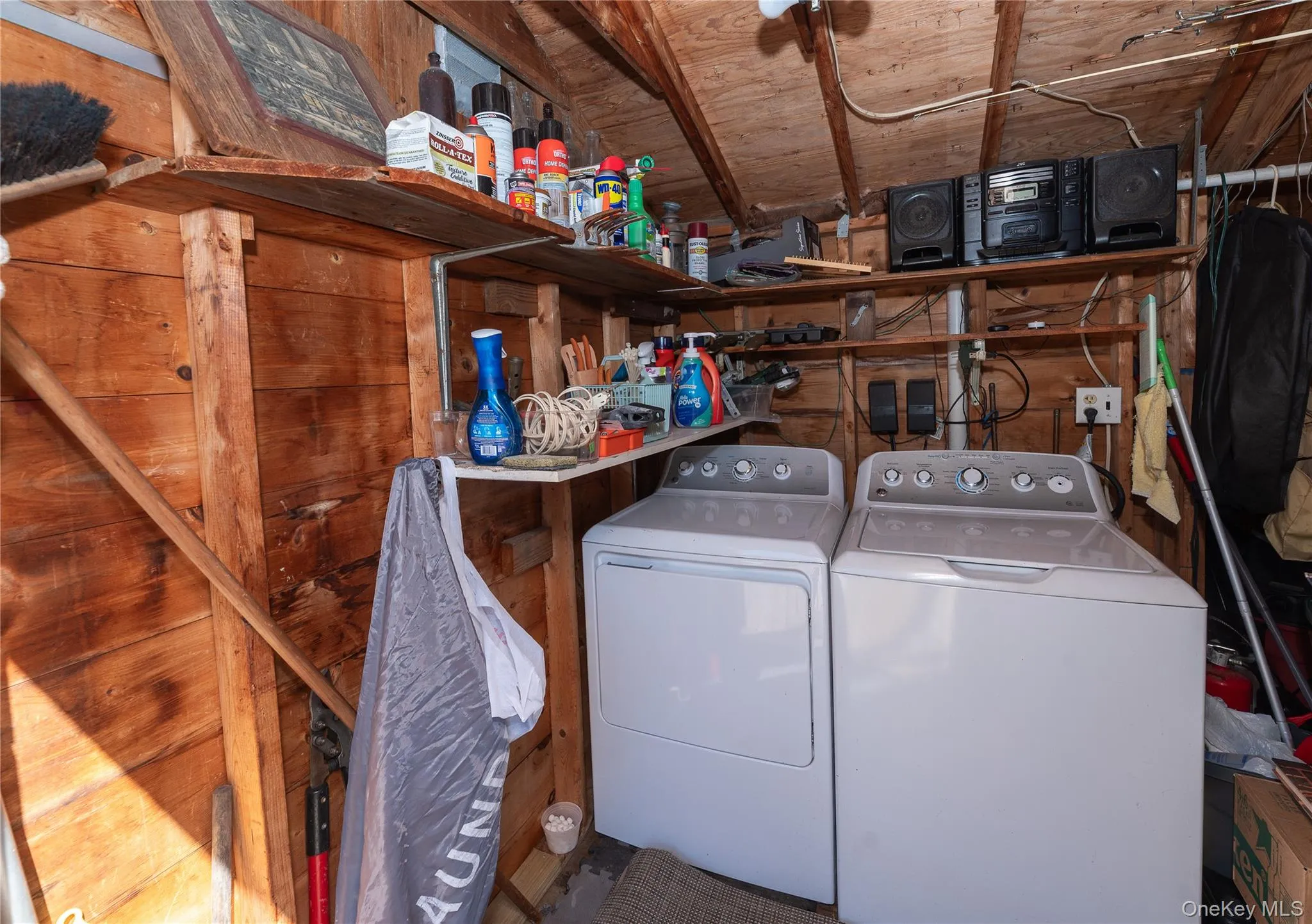 28 Ocean Road, Islip, NY, 4 Bedrooms Bedrooms, 6 Rooms Rooms,1 BathroomBathrooms,Residential,For Rent,Ocean,0,1008488 28 Ocean Road, Islip, NY, 4 Bedrooms Bedrooms, 6 Rooms Rooms,1 BathroomBathrooms,Residential,For Rent,Ocean,0,1008488