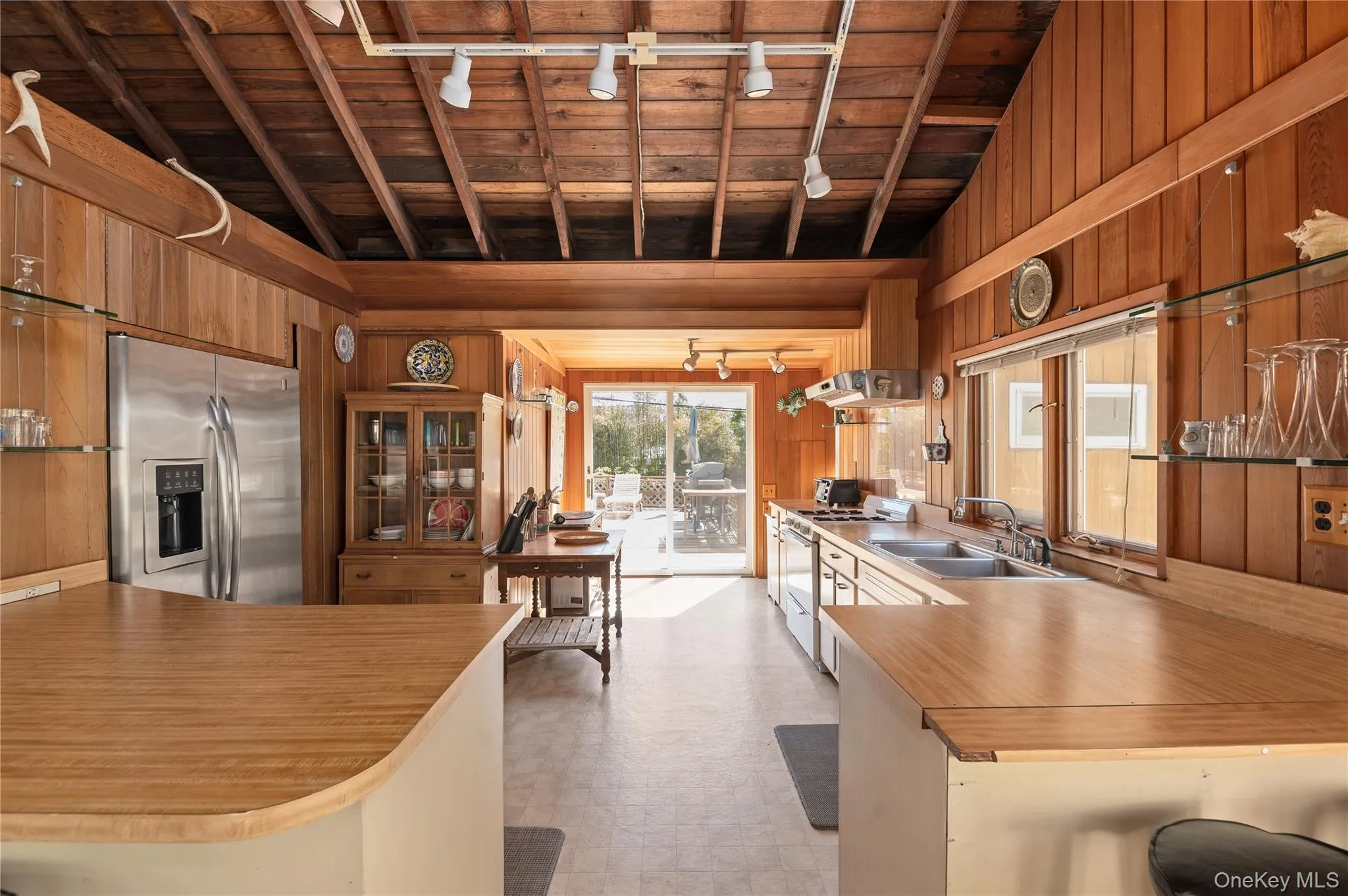 28 Ocean Road, Islip, NY, 4 Bedrooms Bedrooms, 6 Rooms Rooms,1 BathroomBathrooms,Residential,For Rent,Ocean,0,1008488 28 Ocean Road, Islip, NY, 4 Bedrooms Bedrooms, 6 Rooms Rooms,1 BathroomBathrooms,Residential,For Rent,Ocean,0,1008488