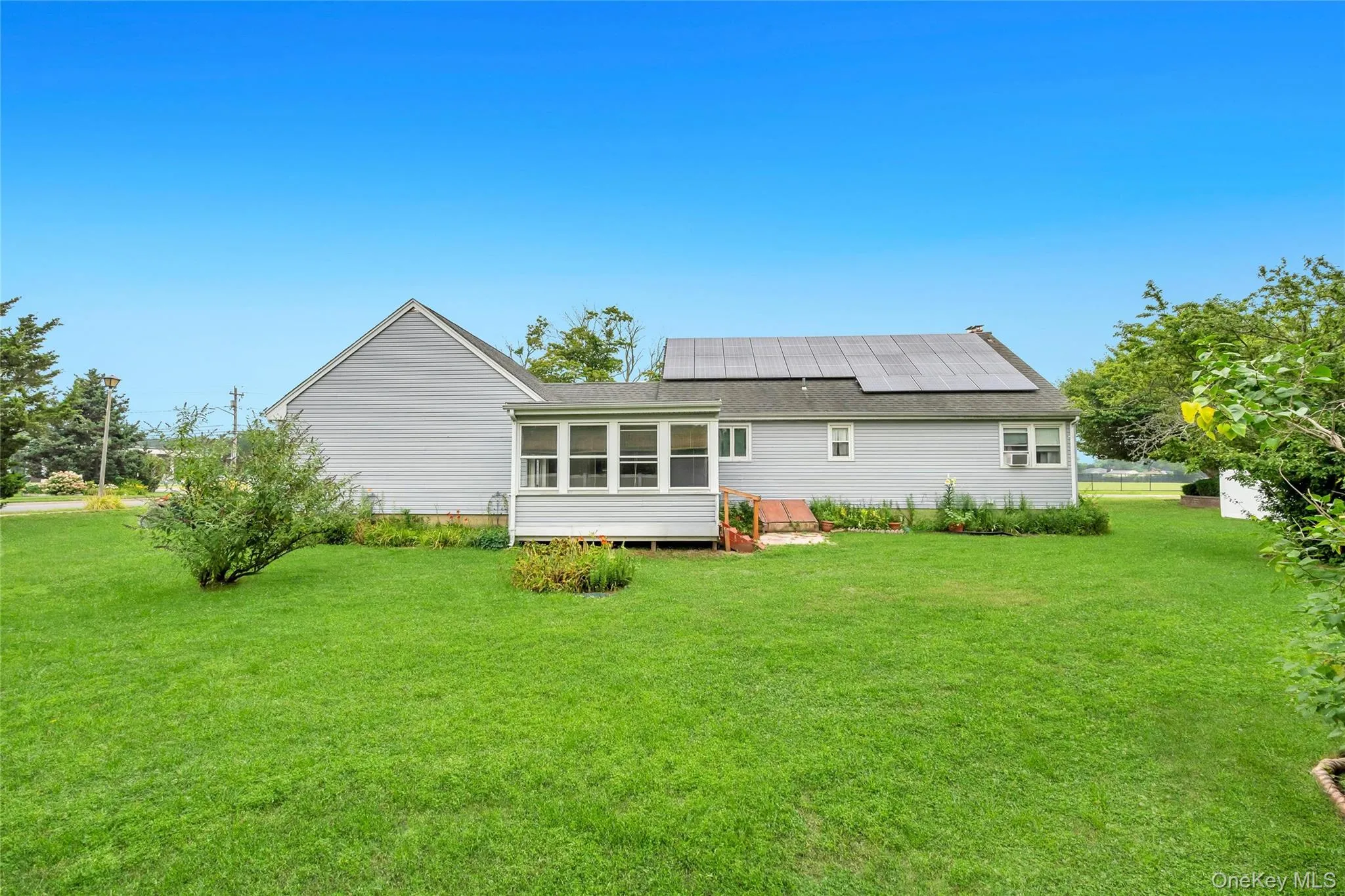 274 Johnson Avenue, Islip, NY, 4 Bedrooms Bedrooms, 8 Rooms Rooms,2 BathroomsBathrooms,Residential,For Rent,Johnson,0,1008492 274 Johnson Avenue, Islip, NY, 4 Bedrooms Bedrooms, 8 Rooms Rooms,2 BathroomsBathrooms,Residential,For Rent,Johnson,0,1008492