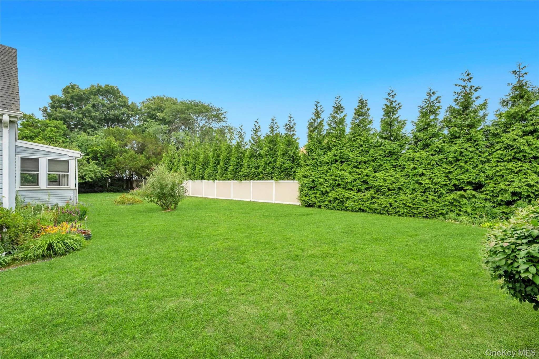 274 Johnson Avenue, Islip, NY, 4 Bedrooms Bedrooms, 8 Rooms Rooms,2 BathroomsBathrooms,Residential,For Rent,Johnson,0,1008492 274 Johnson Avenue, Islip, NY, 4 Bedrooms Bedrooms, 8 Rooms Rooms,2 BathroomsBathrooms,Residential,For Rent,Johnson,0,1008492