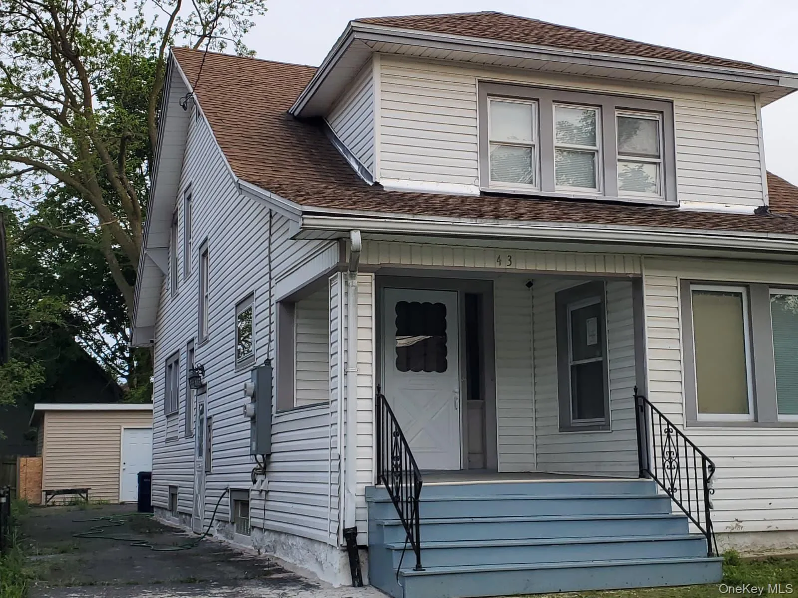 43 FERNHILL Avenue, Out Of Area, NY, 4 Bedrooms Bedrooms, 6 Rooms Rooms,2 BathroomsBathrooms,Residential,For Rent,FERNHILL,0,1008494 43 FERNHILL Avenue, Out Of Area, NY, 4 Bedrooms Bedrooms, 6 Rooms Rooms,2 BathroomsBathrooms,Residential,For Rent,FERNHILL,0,1008494