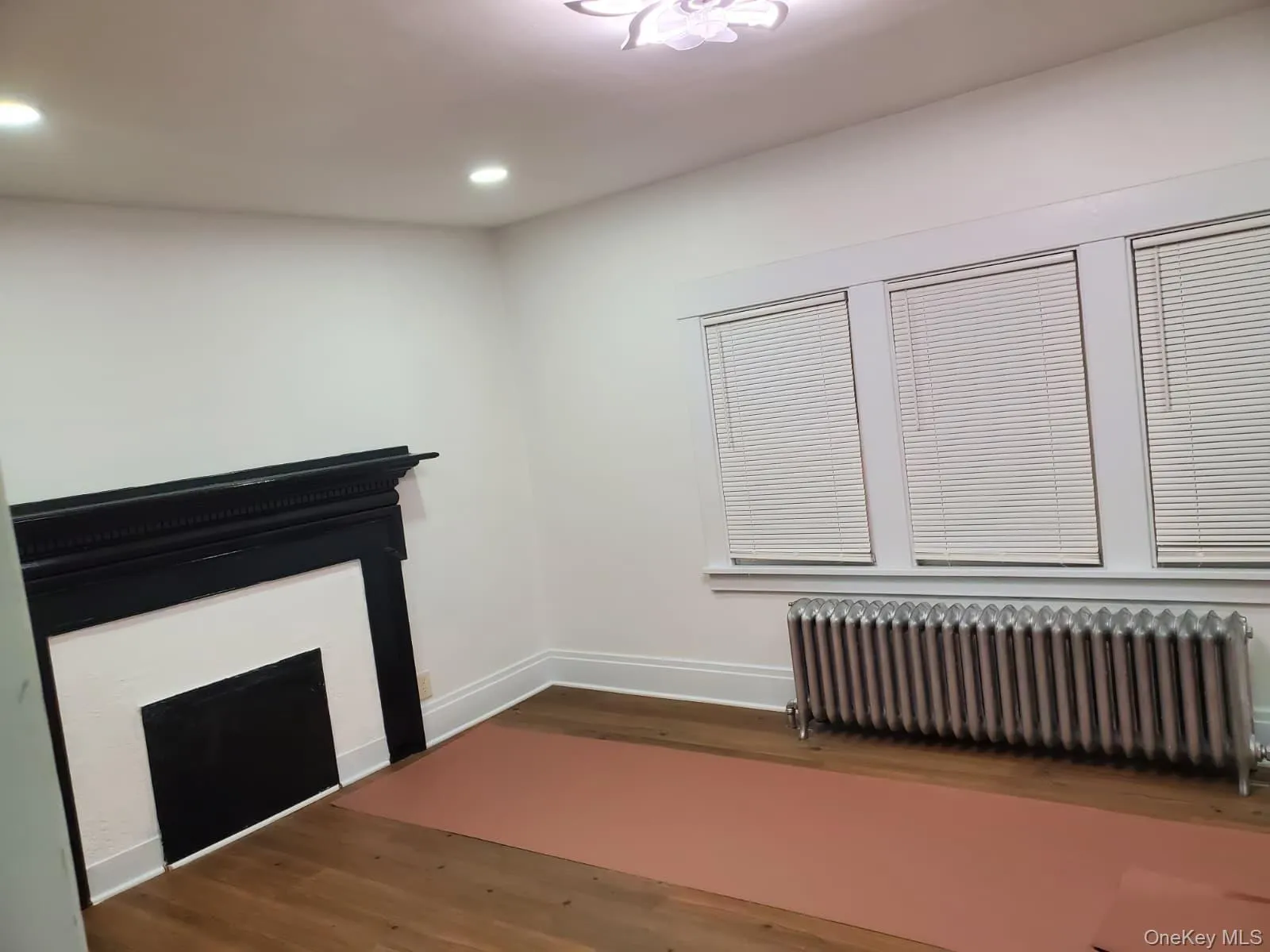 43 FERNHILL Avenue, Out Of Area, NY, 4 Bedrooms Bedrooms, 6 Rooms Rooms,2 BathroomsBathrooms,Residential,For Rent,FERNHILL,0,1008494 43 FERNHILL Avenue, Out Of Area, NY, 4 Bedrooms Bedrooms, 6 Rooms Rooms,2 BathroomsBathrooms,Residential,For Rent,FERNHILL,0,1008494