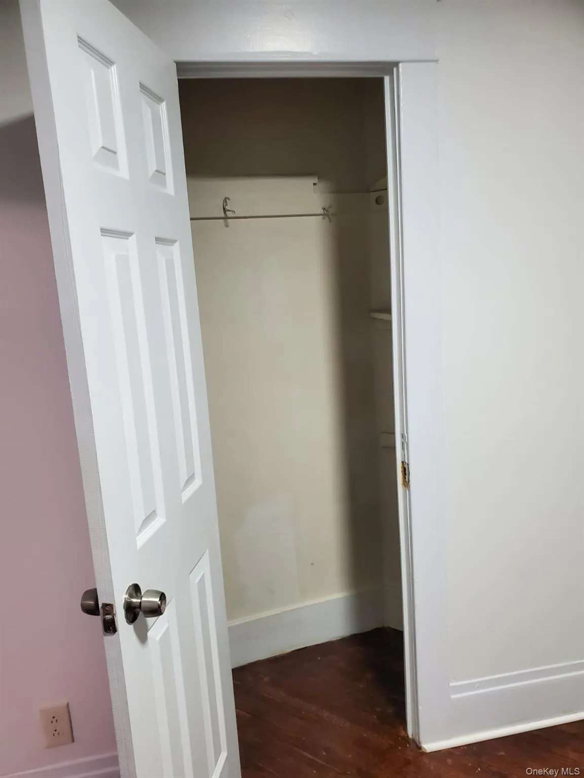 43 FERNHILL Avenue, Out Of Area, NY, 4 Bedrooms Bedrooms, 6 Rooms Rooms,2 BathroomsBathrooms,Residential,For Rent,FERNHILL,0,1008494 43 FERNHILL Avenue, Out Of Area, NY, 4 Bedrooms Bedrooms, 6 Rooms Rooms,2 BathroomsBathrooms,Residential,For Rent,FERNHILL,0,1008494