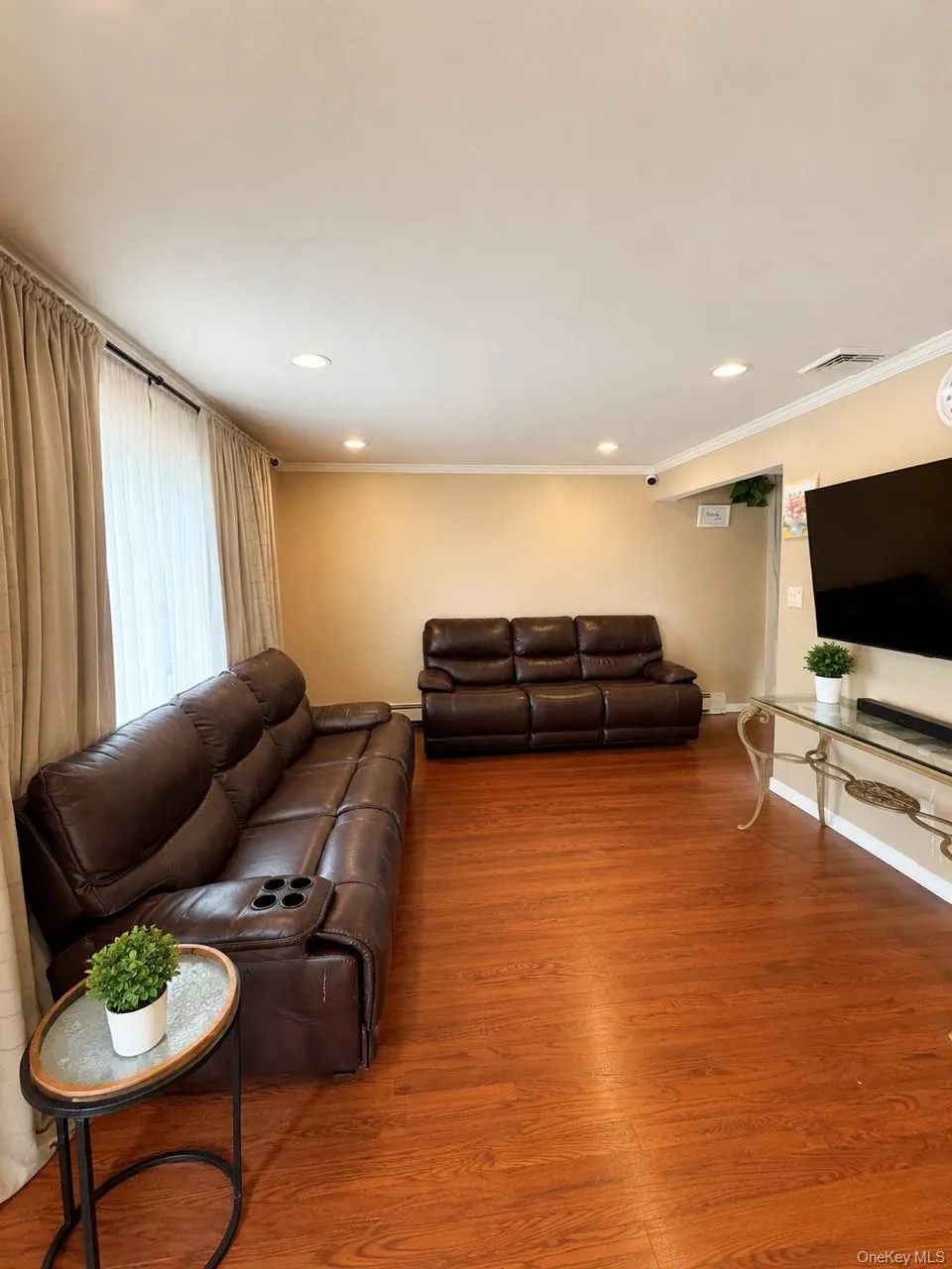 3311 2nd Street, Hempstead, NY, 4 Bedrooms Bedrooms, 9 Rooms Rooms,2 BathroomsBathrooms,Residential,For Rent,2nd,0,1008496 3311 2nd Street, Hempstead, NY, 4 Bedrooms Bedrooms, 9 Rooms Rooms,2 BathroomsBathrooms,Residential,For Rent,2nd,0,1008496