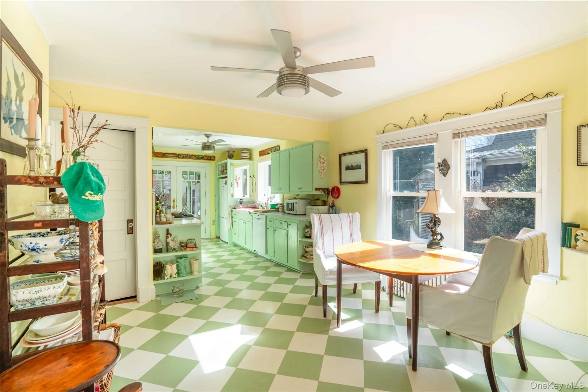 306 6th Street, Southold, NY, 3 Bedrooms Bedrooms, 6 Rooms Rooms,2 BathroomsBathrooms,Residential Lease,For Rent,6th,0,1008497 306 6th Street, Southold, NY, 3 Bedrooms Bedrooms, 6 Rooms Rooms,2 BathroomsBathrooms,Residential Lease,For Rent,6th,0,1008497