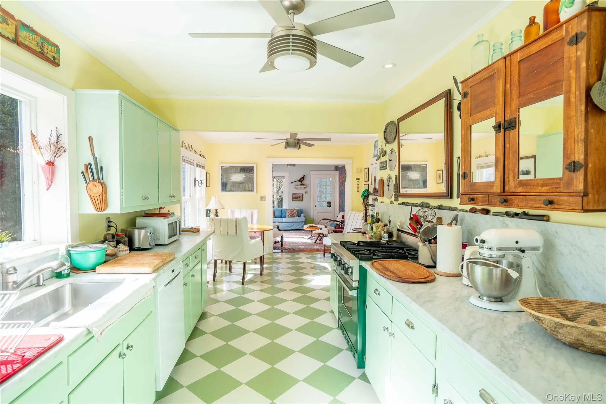 306 6th Street, Southold, NY, 3 Bedrooms Bedrooms, 6 Rooms Rooms,2 BathroomsBathrooms,Residential Lease,For Rent,6th,0,1008497 306 6th Street, Southold, NY, 3 Bedrooms Bedrooms, 6 Rooms Rooms,2 BathroomsBathrooms,Residential Lease,For Rent,6th,0,1008497