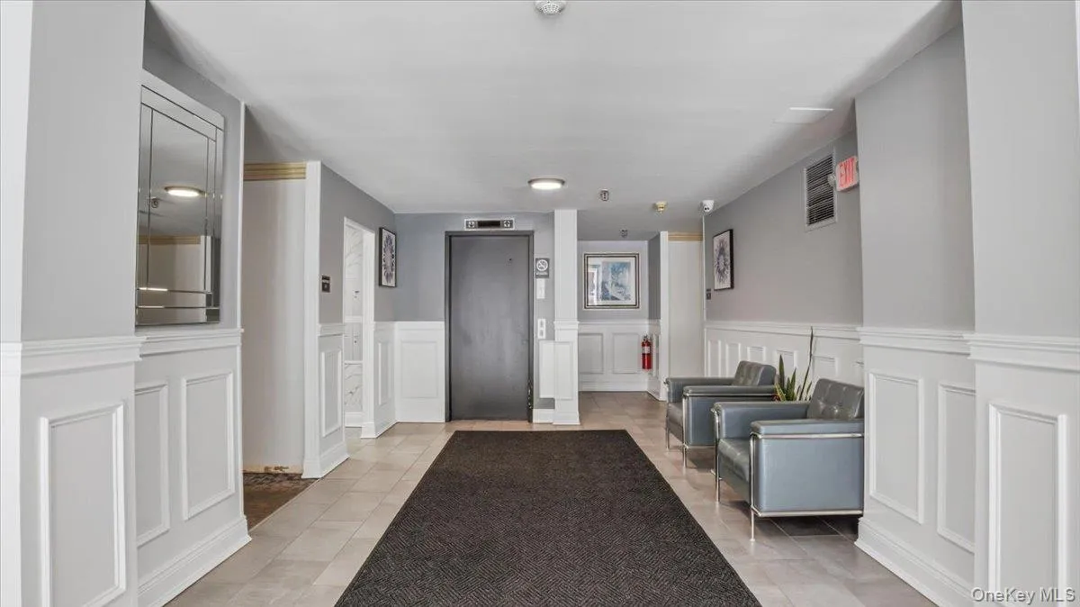 421 Broadway, Yonkers, NY, 3 Bedrooms Bedrooms, 5 Rooms Rooms,2 BathroomsBathrooms,Residential,For Rent,Broadway,0,1008503 421 Broadway, Yonkers, NY, 3 Bedrooms Bedrooms, 5 Rooms Rooms,2 BathroomsBathrooms,Residential,For Rent,Broadway,0,1008503