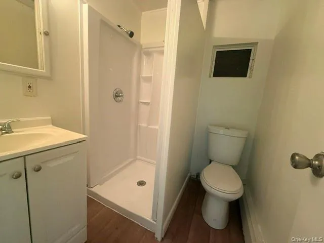 1 Scotts Way, Warwick (town), NY, 9 Bedrooms Bedrooms, 3 Rooms Rooms,4 BathroomsBathrooms,Residential Lease,For Rent,Scotts,0,1008505 1 Scotts Way, Warwick (town), NY, 9 Bedrooms Bedrooms, 3 Rooms Rooms,4 BathroomsBathrooms,Residential Lease,For Rent,Scotts,0,1008505