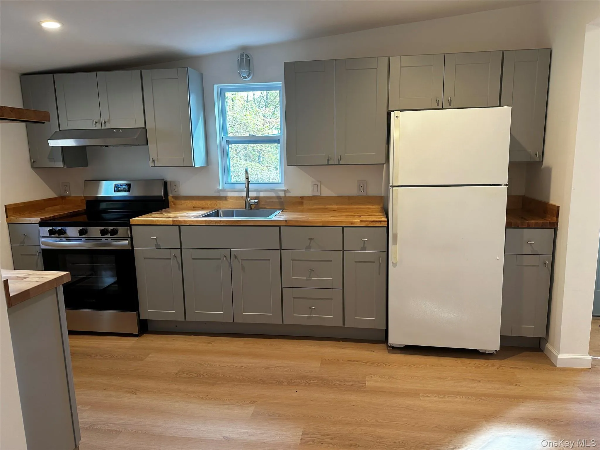 85 Delaware Trail, Lumberland, NY, 3 Bedrooms Bedrooms, 8 Rooms Rooms,2 BathroomsBathrooms,Residential,For Rent,Delaware,0,1008508 85 Delaware Trail, Lumberland, NY, 3 Bedrooms Bedrooms, 8 Rooms Rooms,2 BathroomsBathrooms,Residential,For Rent,Delaware,0,1008508