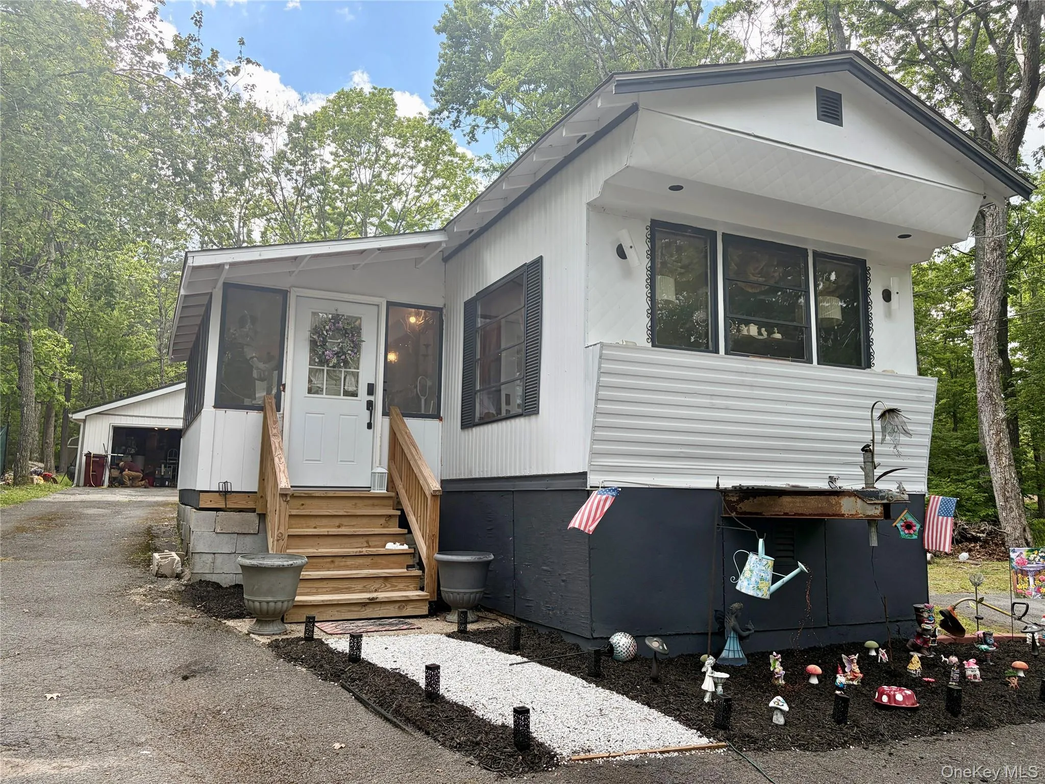 85 Delaware Trail, Lumberland, NY, 3 Bedrooms Bedrooms, 8 Rooms Rooms,2 BathroomsBathrooms,Residential,For Rent,Delaware,0,1008508 85 Delaware Trail, Lumberland, NY, 3 Bedrooms Bedrooms, 8 Rooms Rooms,2 BathroomsBathrooms,Residential,For Rent,Delaware,0,1008508
