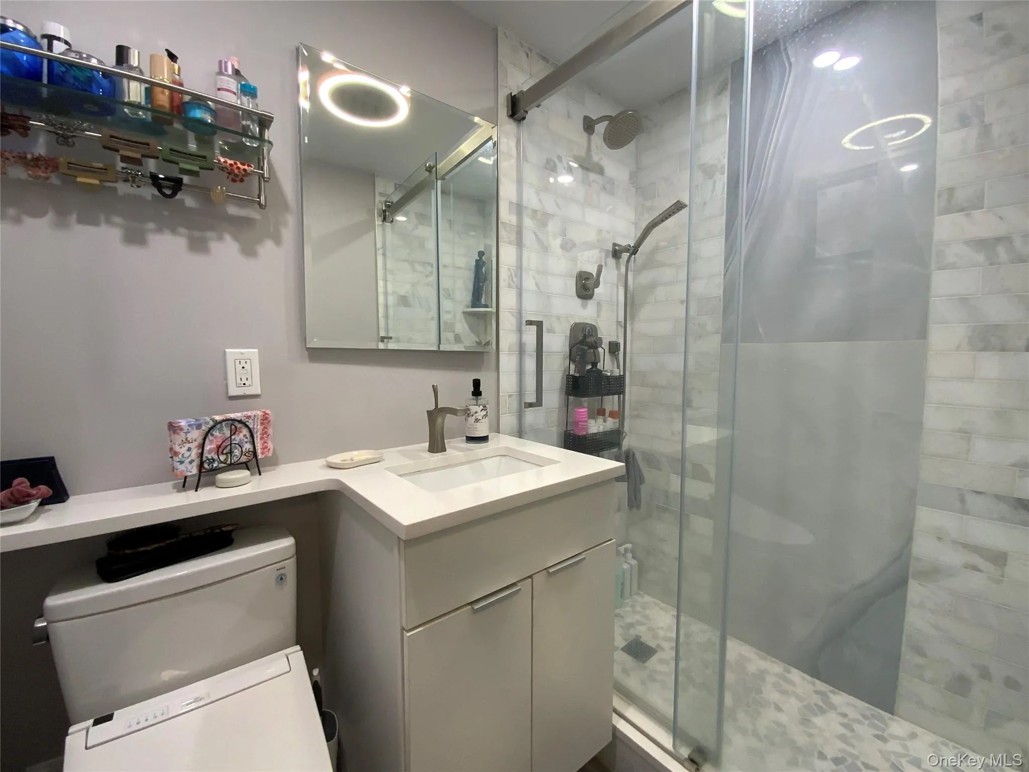 27010 Grand Central Parkway, New York, NY, 3 Rooms Rooms,1 BathroomBathrooms,Residential,For Rent,Grand Central,0,1008514 27010 Grand Central Parkway, New York, NY, 3 Rooms Rooms,1 BathroomBathrooms,Residential,For Rent,Grand Central,0,1008514