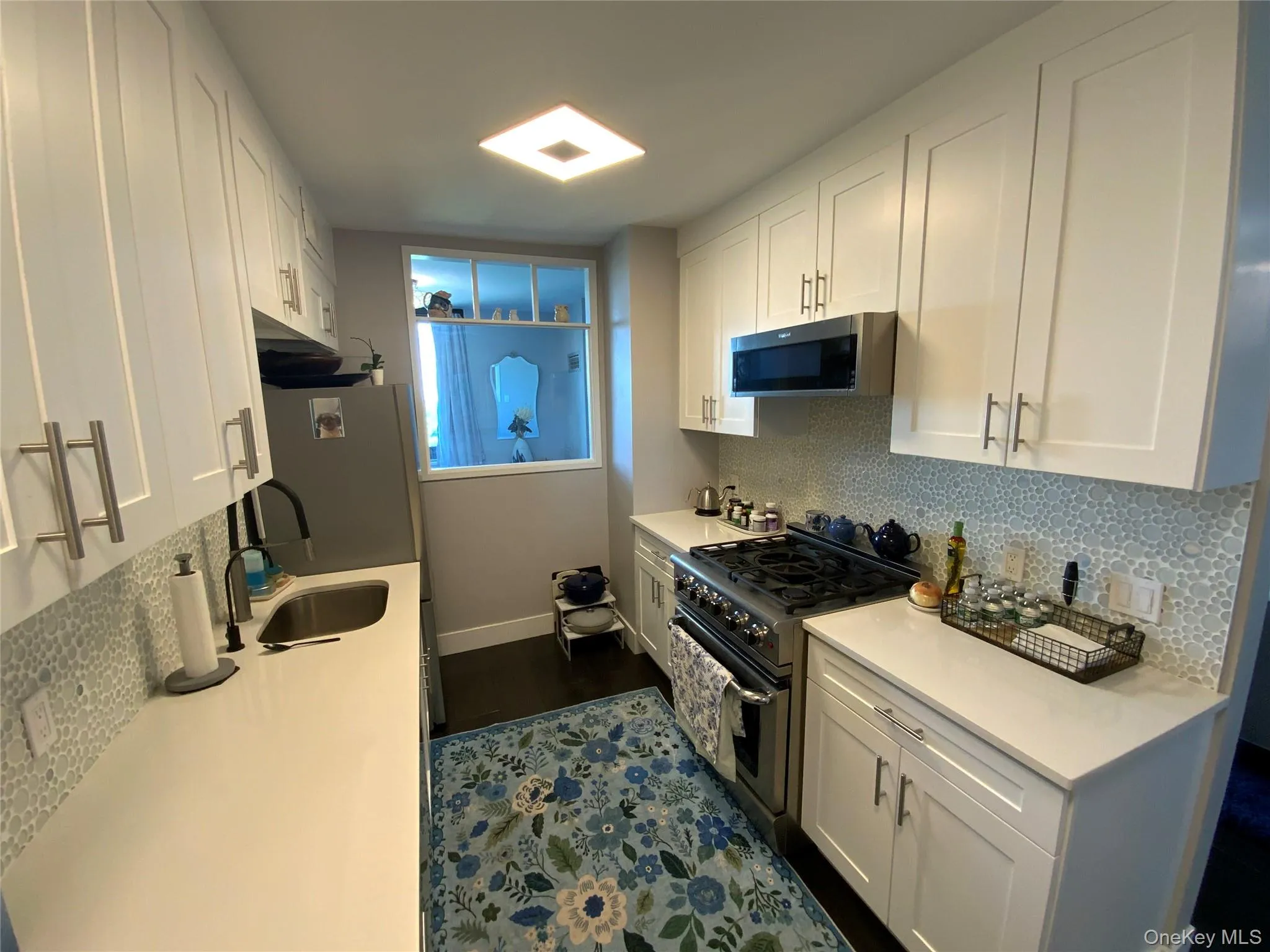 27010 Grand Central Parkway, New York, NY, 3 Rooms Rooms,1 BathroomBathrooms,Residential,For Rent,Grand Central,0,1008514 27010 Grand Central Parkway, New York, NY, 3 Rooms Rooms,1 BathroomBathrooms,Residential,For Rent,Grand Central,0,1008514