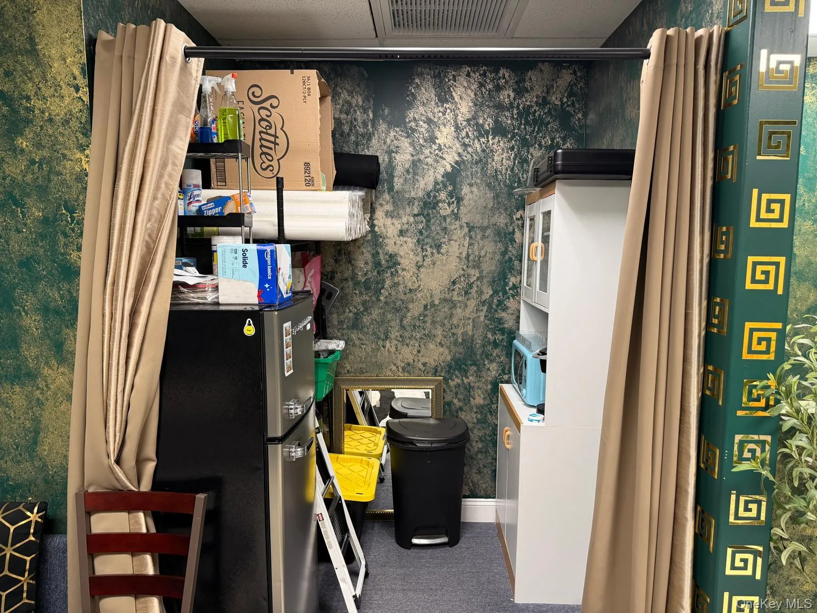 275 N Middletown Road, Orangetown, NY, ,Commercial Lease,For Rent,N Middletown,0,1008518 275 N Middletown Road, Orangetown, NY, ,Commercial Lease,For Rent,N Middletown,0,1008518