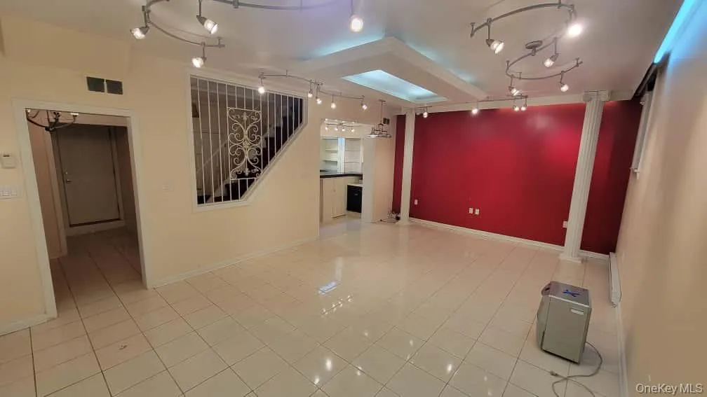 186-20 Troon Road, New York, NY, 4 Bedrooms Bedrooms, 6 Rooms Rooms,3 BathroomsBathrooms,Residential Lease,For Rent,Troon,0,1008520 186-20 Troon Road, New York, NY, 4 Bedrooms Bedrooms, 6 Rooms Rooms,3 BathroomsBathrooms,Residential Lease,For Rent,Troon,0,1008520