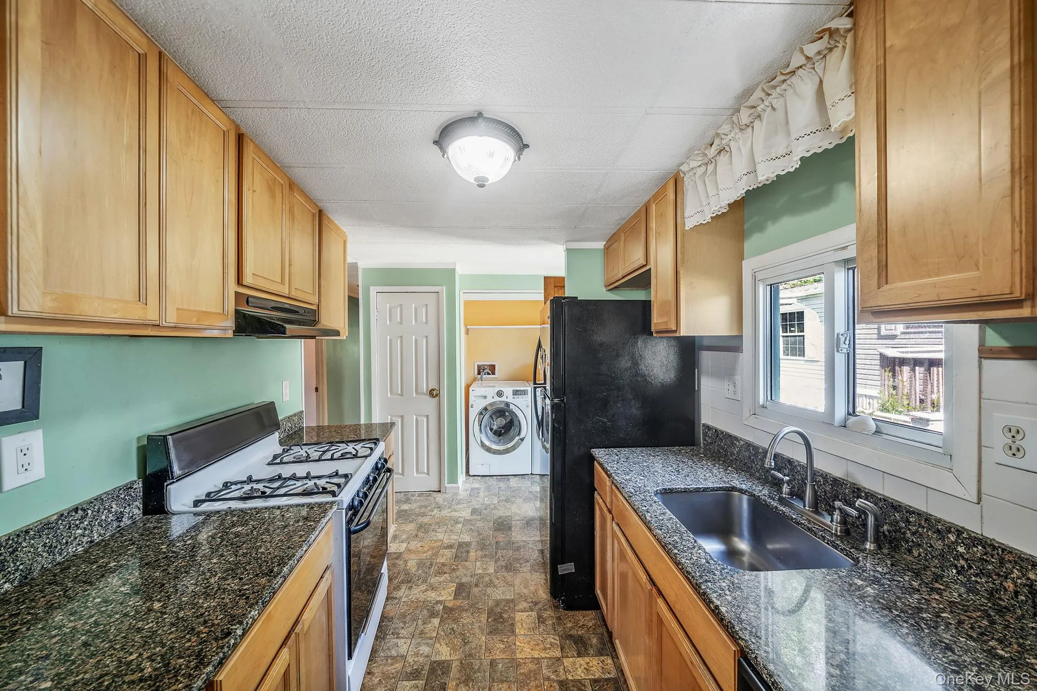 14 Buttercup Drive, Islip, NY, 2 Bedrooms Bedrooms, 5 Rooms Rooms,1 BathroomBathrooms,Residential,For Rent,Buttercup,0,1008522 14 Buttercup Drive, Islip, NY, 2 Bedrooms Bedrooms, 5 Rooms Rooms,1 BathroomBathrooms,Residential,For Rent,Buttercup,0,1008522