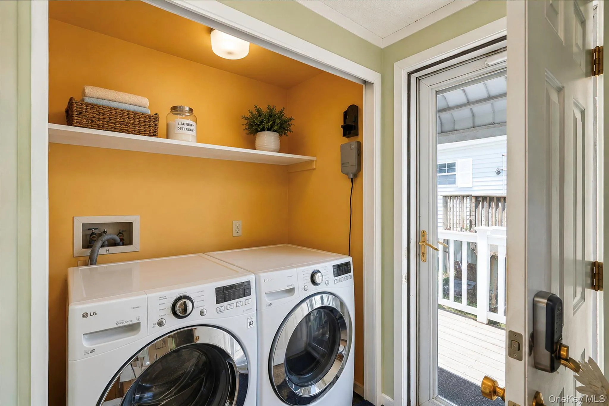 14 Buttercup Drive, Islip, NY, 2 Bedrooms Bedrooms, 5 Rooms Rooms,1 BathroomBathrooms,Residential,For Rent,Buttercup,0,1008522 14 Buttercup Drive, Islip, NY, 2 Bedrooms Bedrooms, 5 Rooms Rooms,1 BathroomBathrooms,Residential,For Rent,Buttercup,0,1008522