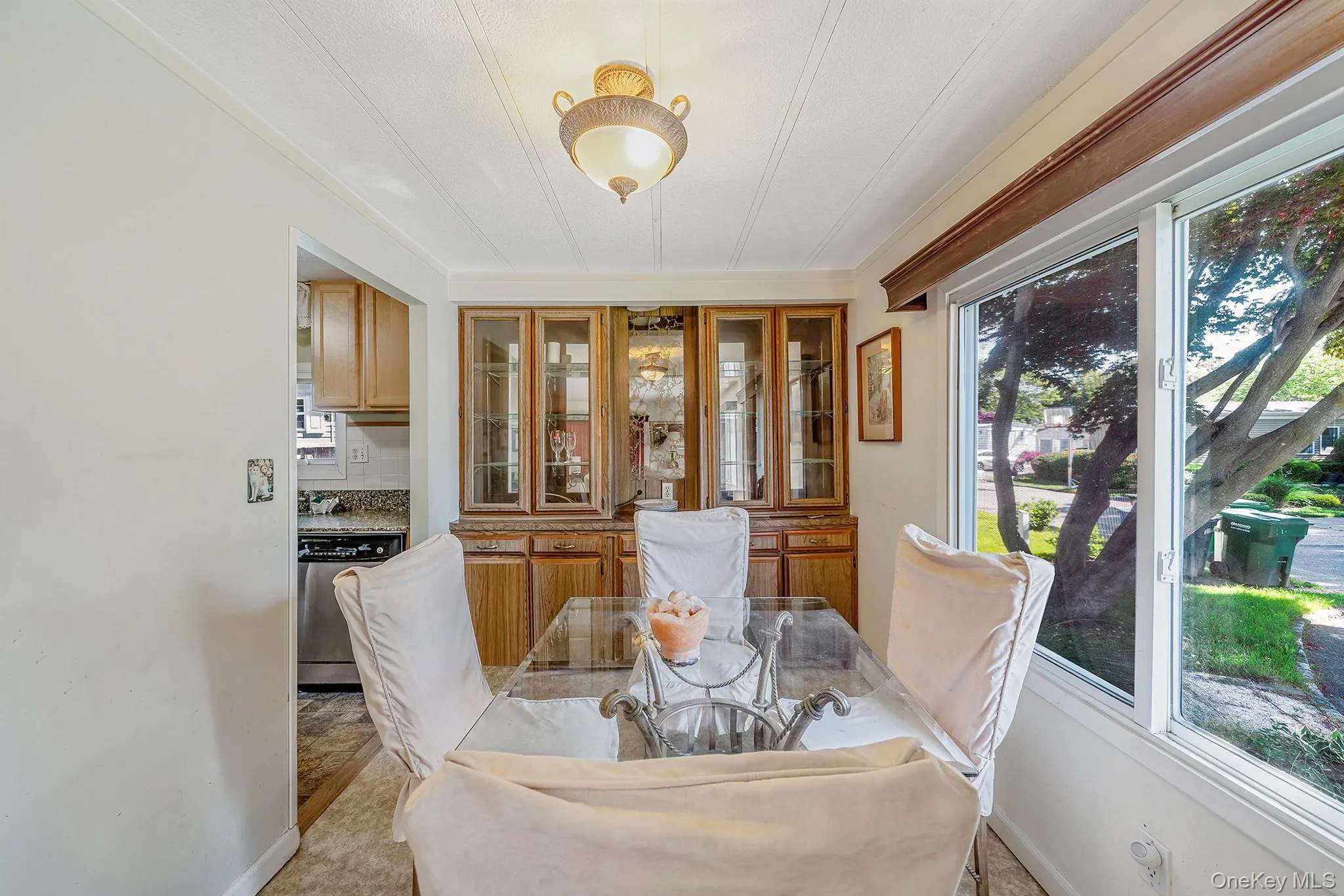 14 Buttercup Drive, Islip, NY, 2 Bedrooms Bedrooms, 5 Rooms Rooms,1 BathroomBathrooms,Residential,For Rent,Buttercup,0,1008522 14 Buttercup Drive, Islip, NY, 2 Bedrooms Bedrooms, 5 Rooms Rooms,1 BathroomBathrooms,Residential,For Rent,Buttercup,0,1008522