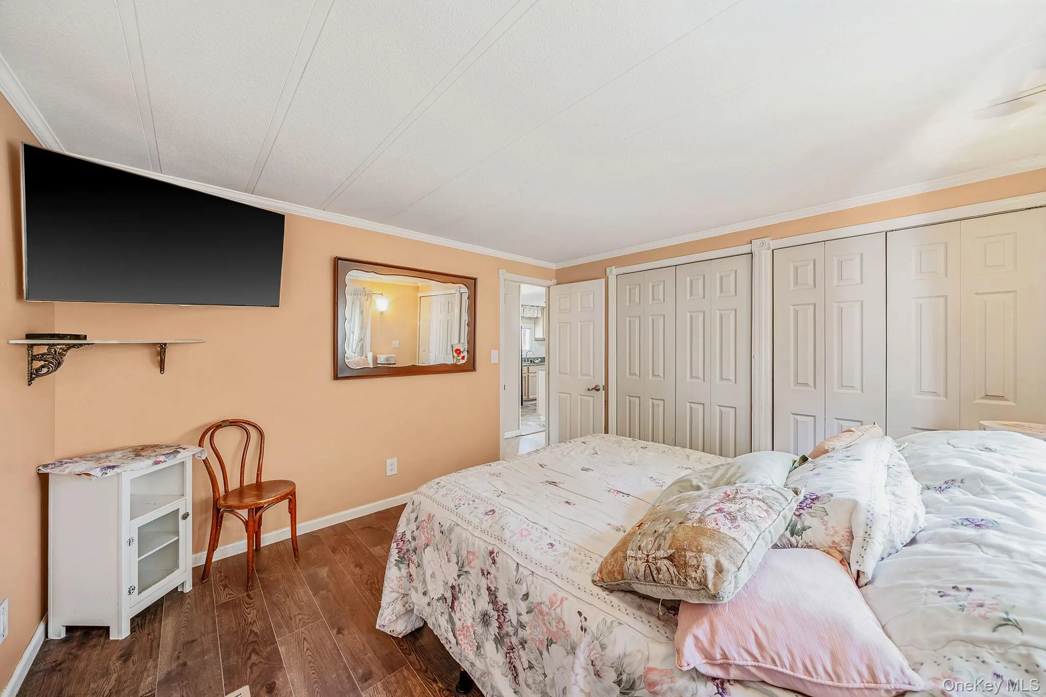 14 Buttercup Drive, Islip, NY, 2 Bedrooms Bedrooms, 5 Rooms Rooms,1 BathroomBathrooms,Residential,For Rent,Buttercup,0,1008522 14 Buttercup Drive, Islip, NY, 2 Bedrooms Bedrooms, 5 Rooms Rooms,1 BathroomBathrooms,Residential,For Rent,Buttercup,0,1008522