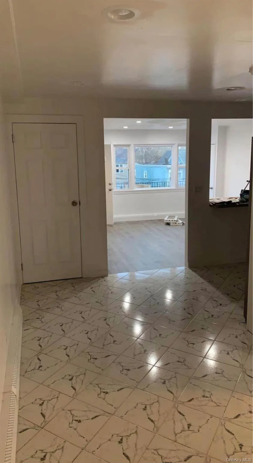 79 Halley Street, Yonkers, NY, 1 Bedroom Bedrooms, 2 Rooms Rooms,1 BathroomBathrooms,Residential,For Rent,Halley,0,1008526 79 Halley Street, Yonkers, NY, 1 Bedroom Bedrooms, 2 Rooms Rooms,1 BathroomBathrooms,Residential,For Rent,Halley,0,1008526