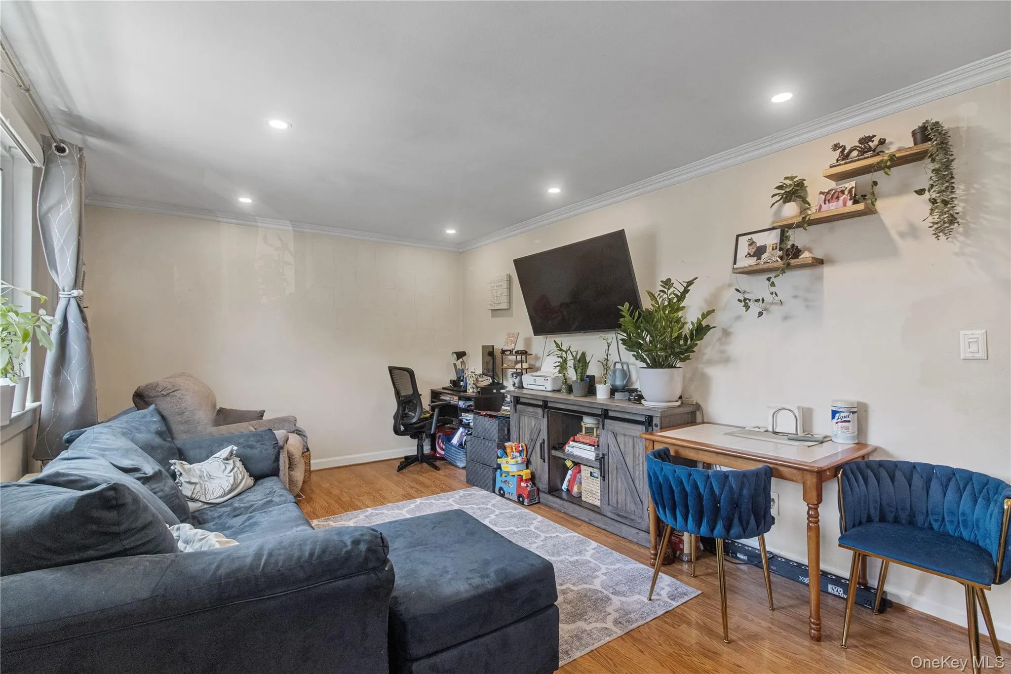 73-11 263rd Street, New York, NY, 2 Bedrooms Bedrooms, 3 Rooms Rooms,1 BathroomBathrooms,Residential,For Rent,263rd,0,1008528 73-11 263rd Street, New York, NY, 2 Bedrooms Bedrooms, 3 Rooms Rooms,1 BathroomBathrooms,Residential,For Rent,263rd,0,1008528