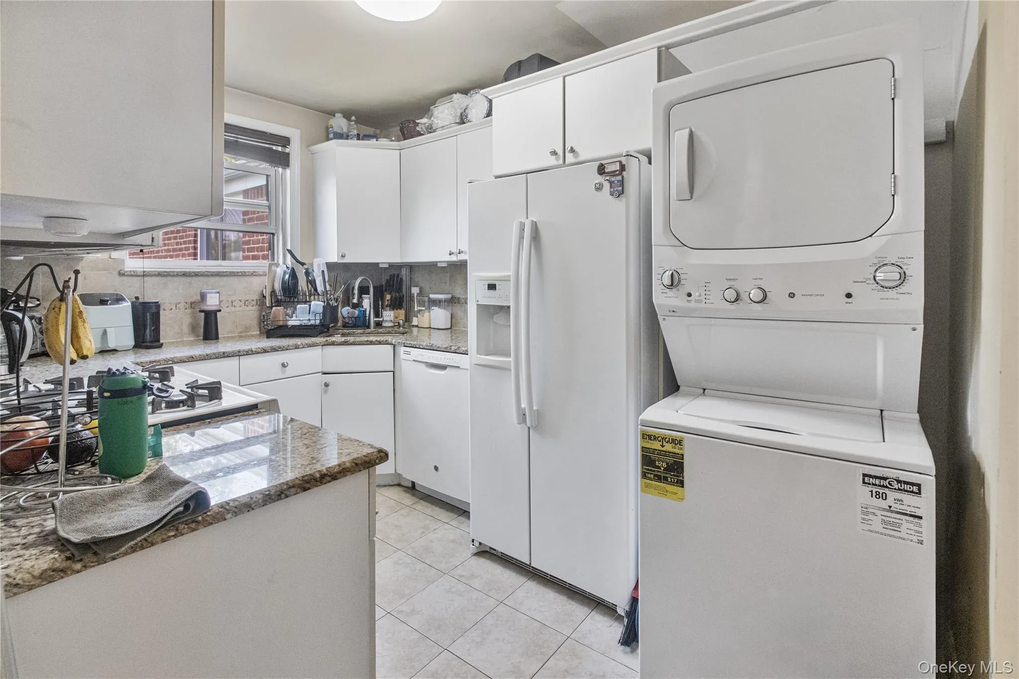 73-11 263rd Street, New York, NY, 2 Bedrooms Bedrooms, 3 Rooms Rooms,1 BathroomBathrooms,Residential,For Rent,263rd,0,1008528 73-11 263rd Street, New York, NY, 2 Bedrooms Bedrooms, 3 Rooms Rooms,1 BathroomBathrooms,Residential,For Rent,263rd,0,1008528