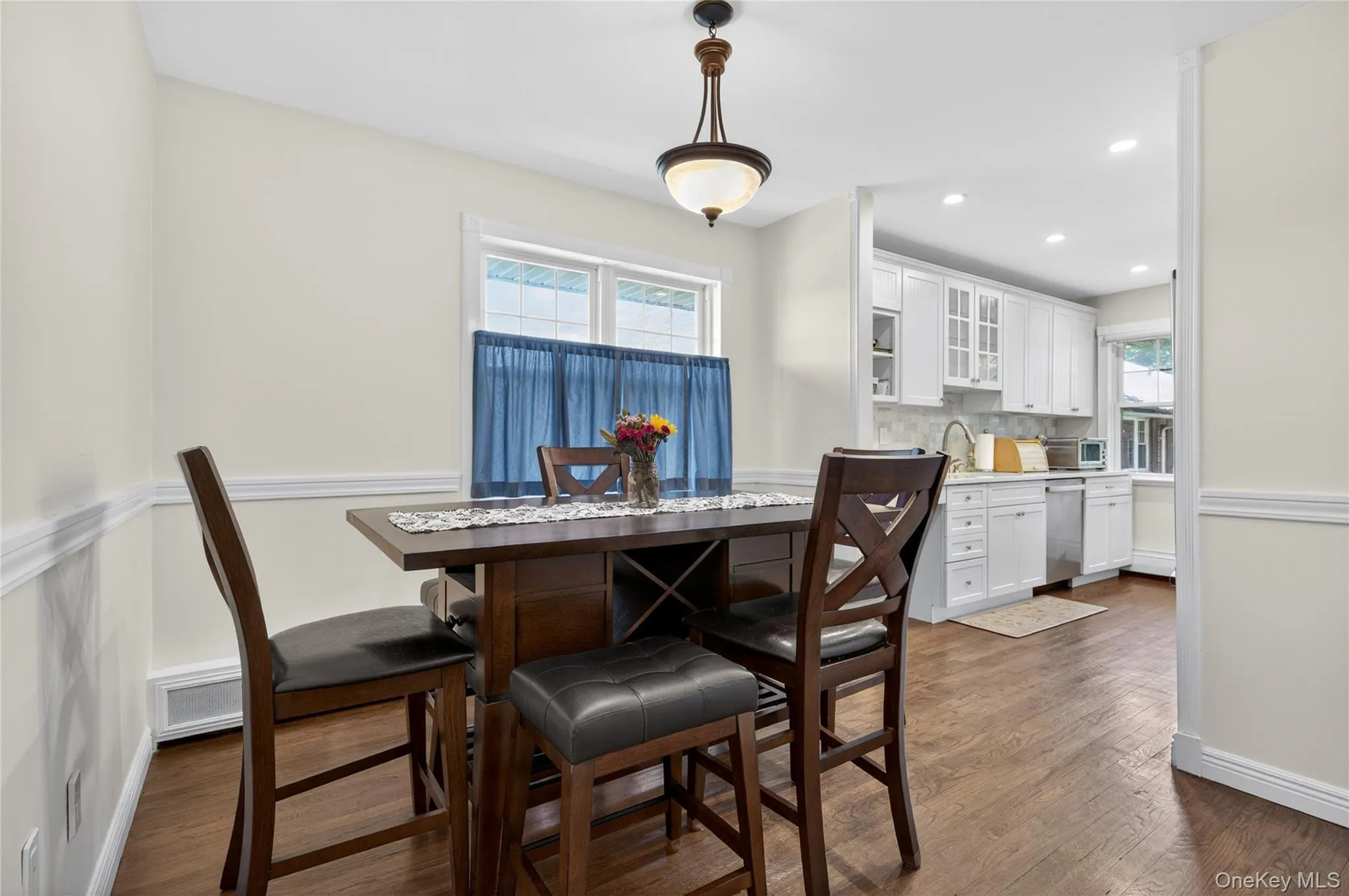 18U Madison Park Gardens, North Hempstead, NY, 2 Bedrooms Bedrooms, 4 Rooms Rooms,1 BathroomBathrooms,Residential,For Rent,Madison Park Gardens,0,1008532 18U Madison Park Gardens, North Hempstead, NY, 2 Bedrooms Bedrooms, 4 Rooms Rooms,1 BathroomBathrooms,Residential,For Rent,Madison Park Gardens,0,1008532
